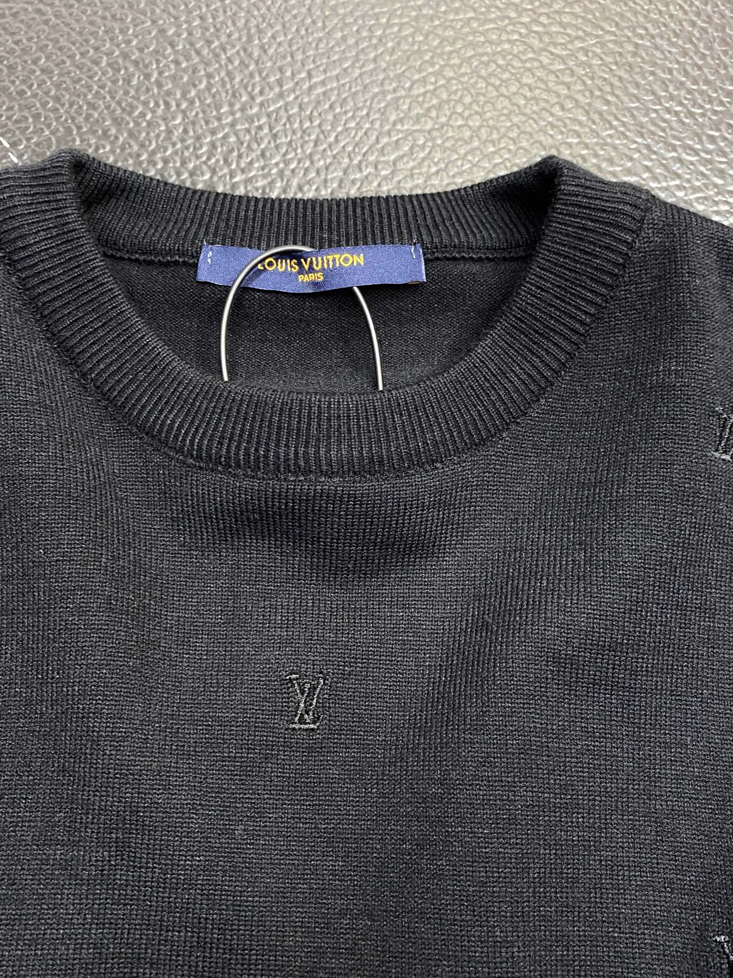 。Louis Vuitton路易威登💥独家专供新款原单男士休闲针织短袖 高端定制 高端版本 时尚百搭爆款