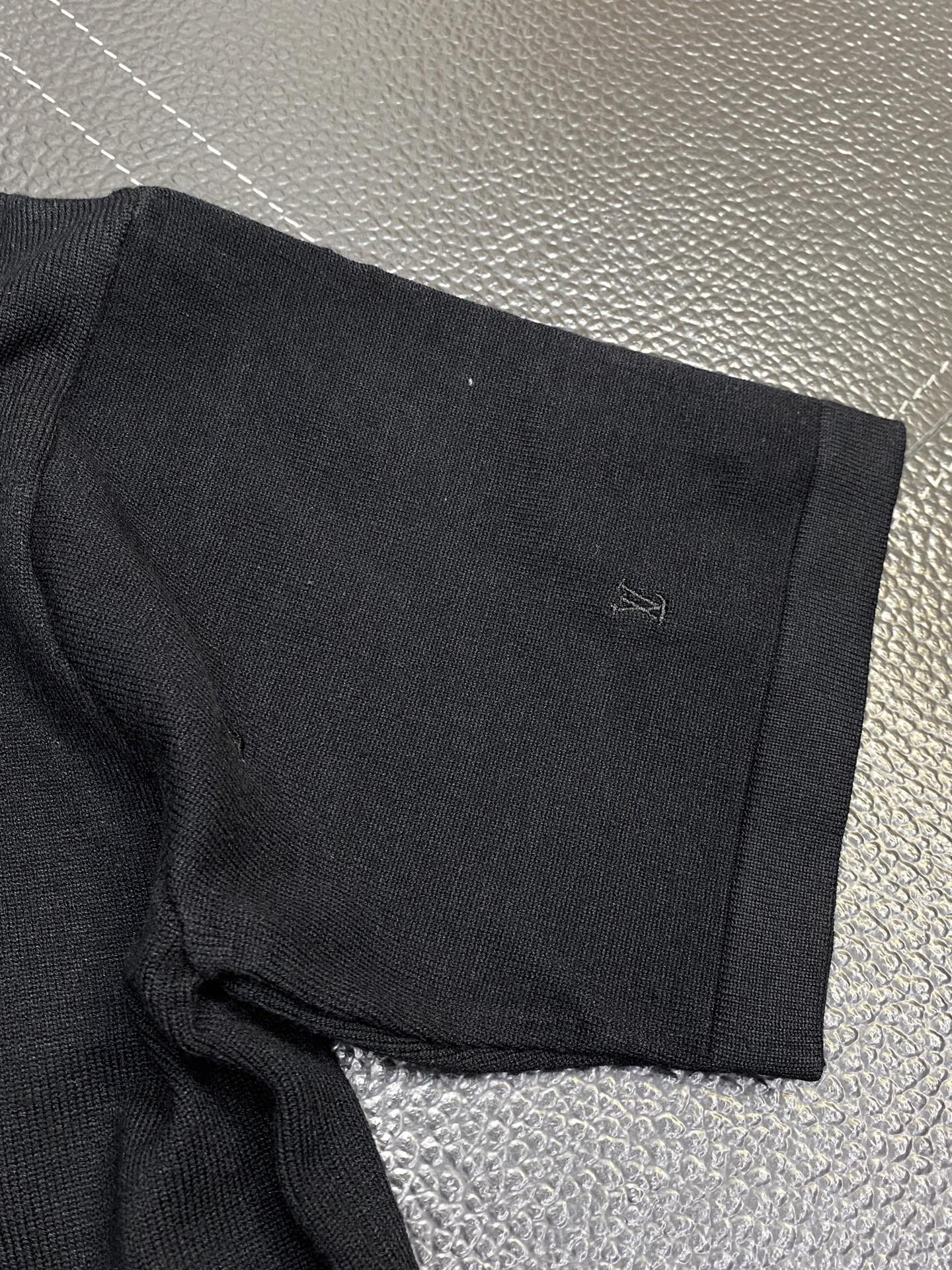 。Louis Vuitton路易威登💥独家专供新款原单男士休闲针织短袖 高端定制 高端版本 时尚百搭爆款