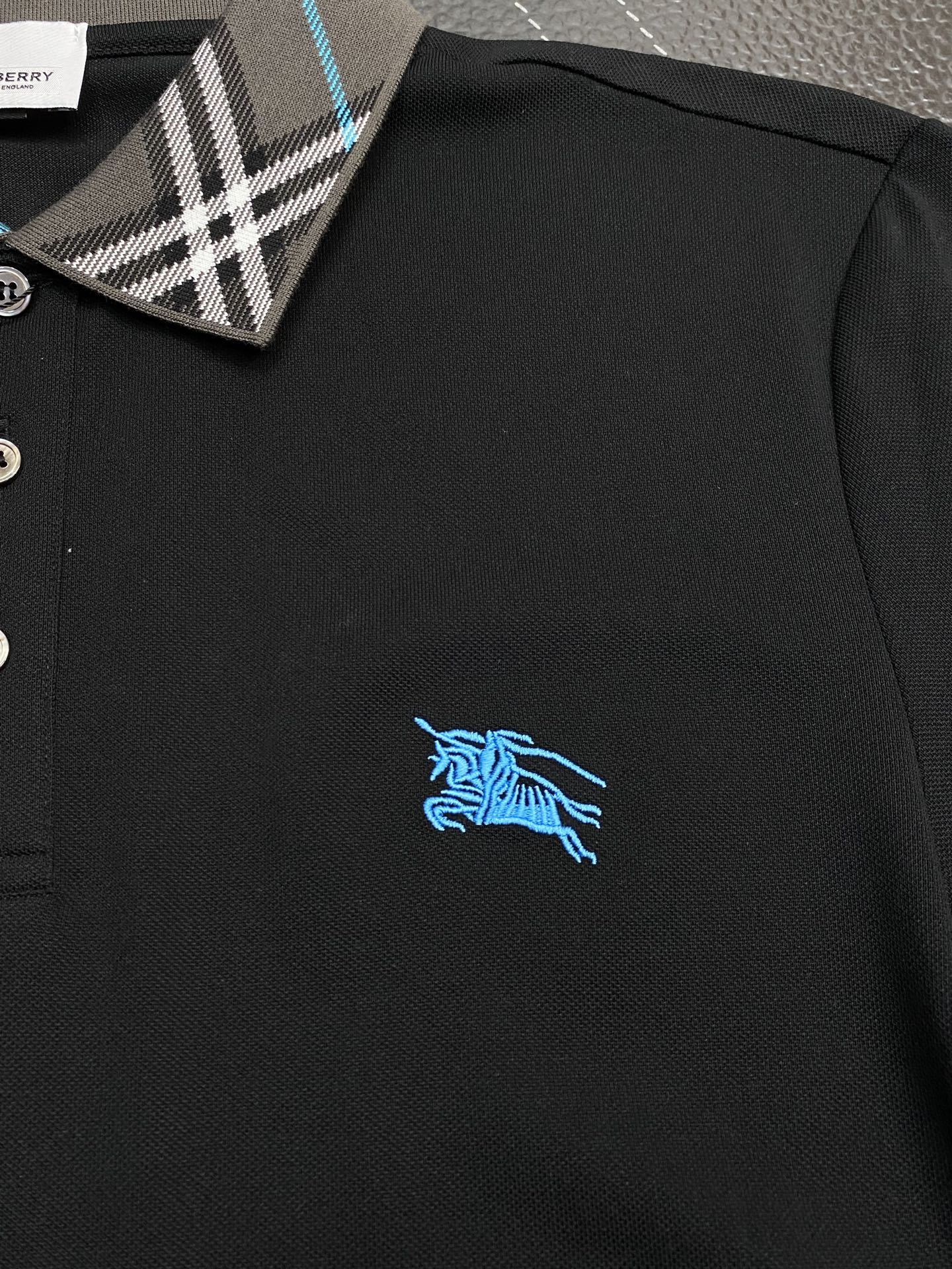 。Burberry巴宝莉💥独家专供新款原单男士休闲短袖 高端定制 高端版本 时尚百搭爆款⚠️⚠️✨✨进口