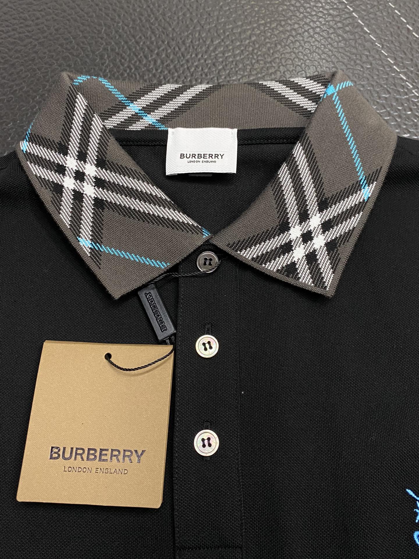 。Burberry巴宝莉💥独家专供新款原单男士休闲短袖 高端定制 高端版本 时尚百搭爆款⚠️⚠️✨✨进口
