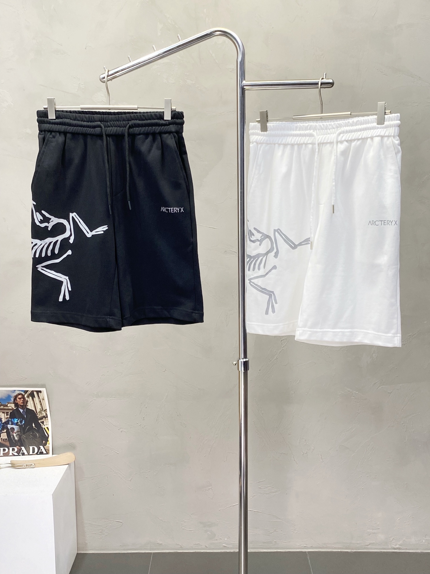 NO:525941,.Arc’teryx Archaeopteryx exclusively offers new casual shorts, high-end version!  Customized fabrics for counters are breathable and comfortable, with impeccable details, and the brand element design concept reflects high quality. The feel is delicate and soft!  It is casually cut, with a great upper body style!  Code number M-3XL, arc'teryx, shorts, alexander wang19860909.Arc’teryx始祖鸟独家专供新款休闲短裤,高端版本！专柜定制面料 透气舒适度高,细节无可挑剔,品牌元素设计理念,体现高品质.手感细腻柔软！呈现休闲裁剪,上身版型超赞！码数M-3XL,arc'teryx,shorts,alexander wang,Men's clothing