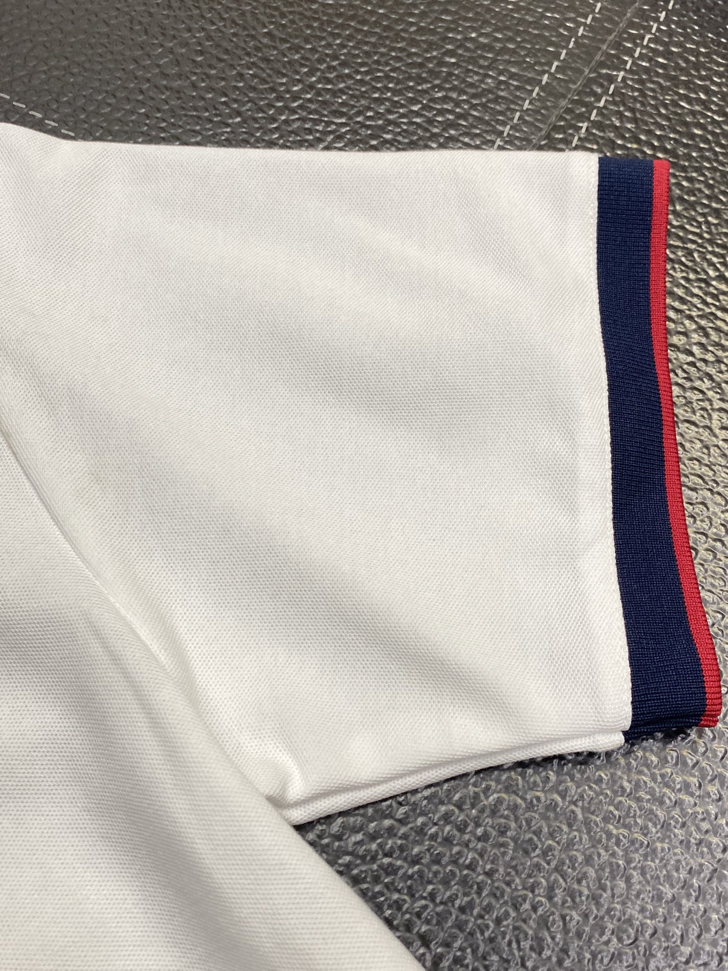 。Gucci古驰💥独家专供新款原单男士休闲短袖 高端定制 高版本 时尚百搭爆款⚠️⚠️✨✨进口面料 手感