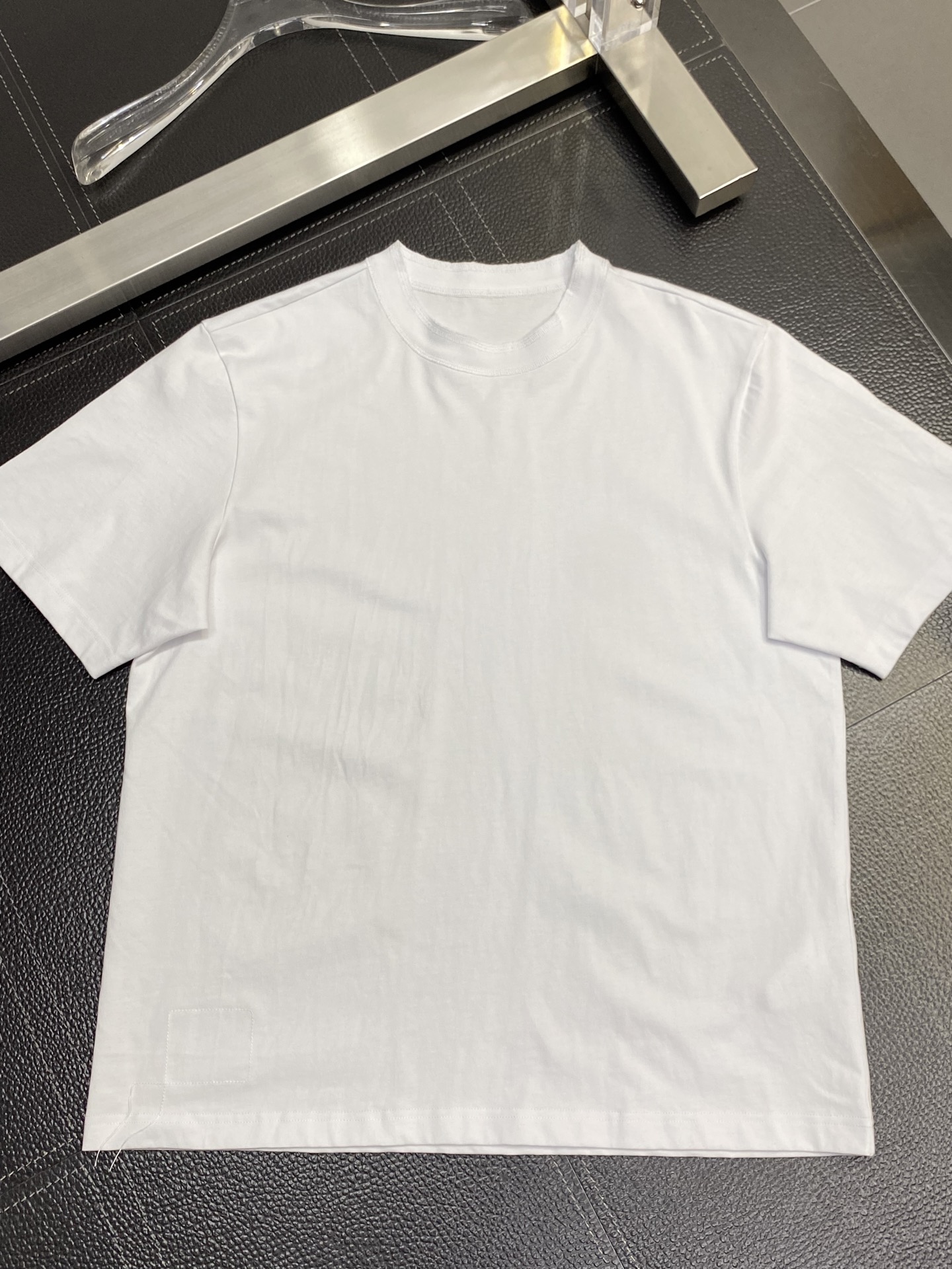 。SACAI💥独家专供新款原单男士休闲短袖 高端定制 高版本 时尚百搭爆款⚠️⚠️✨✨进口面料 手感超柔
