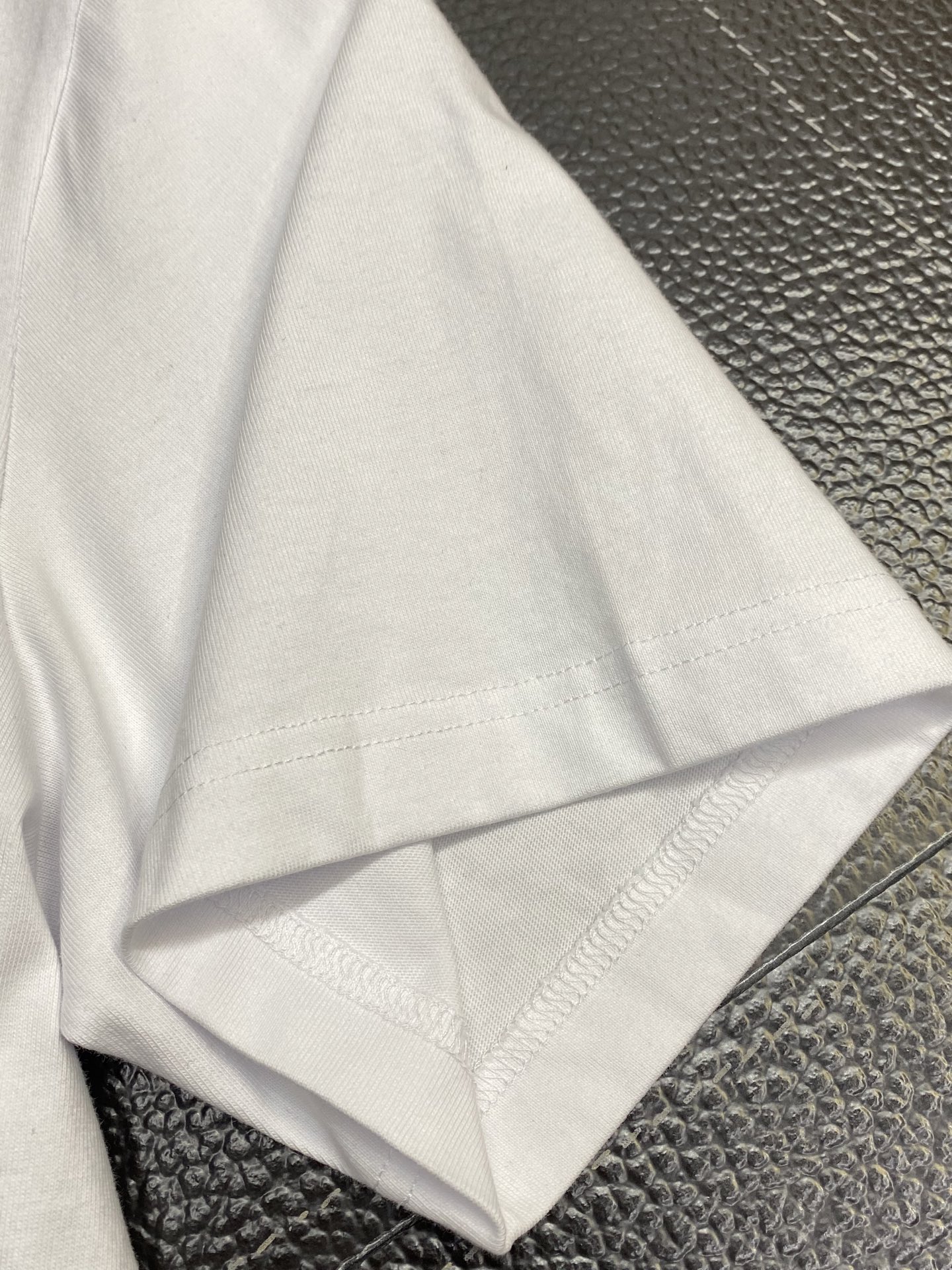 。SACAI💥独家专供新款原单男士休闲短袖 高端定制 高版本 时尚百搭爆款⚠️⚠️✨✨进口面料 手感超柔