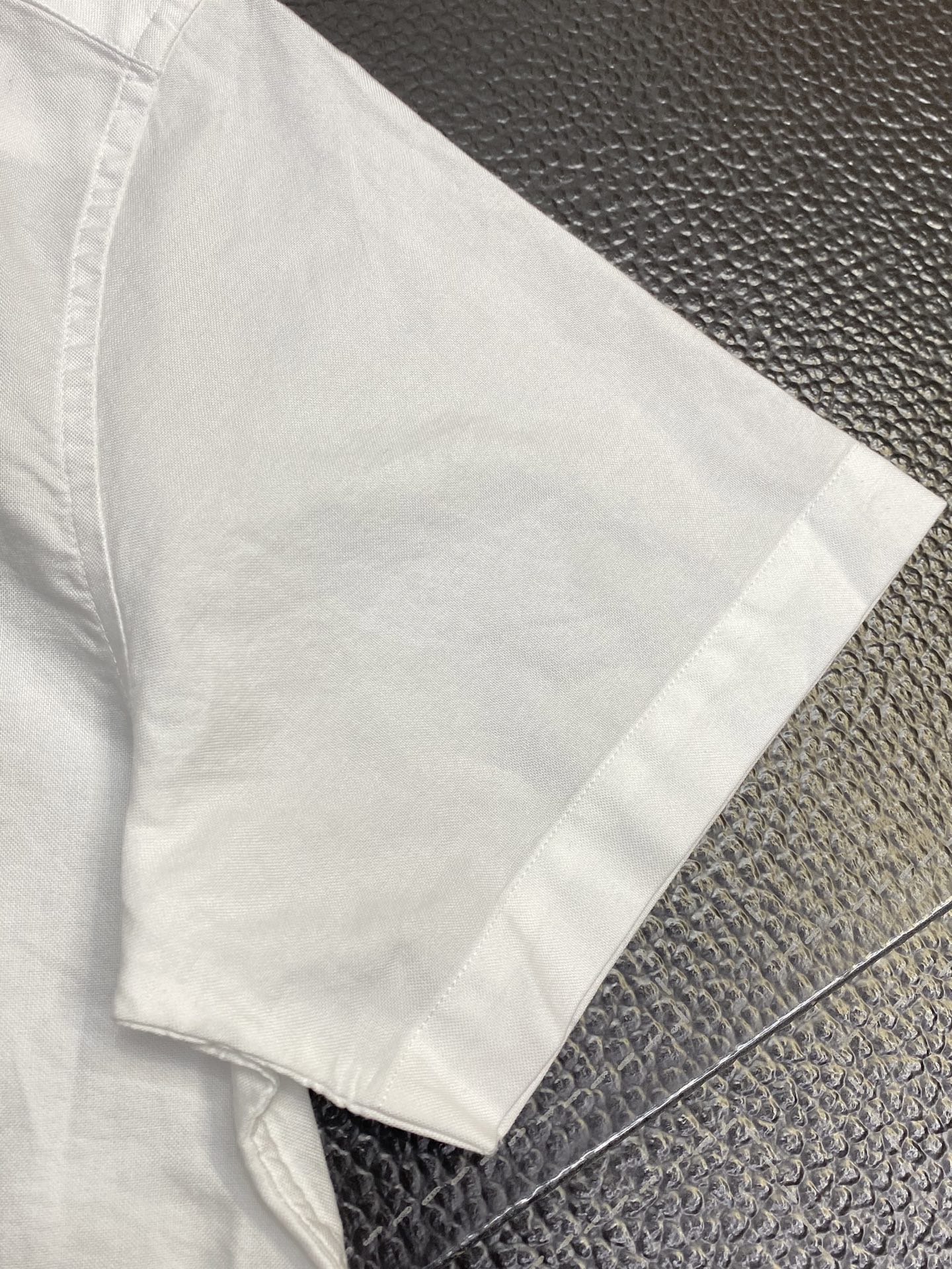 。Moncler蒙口💥独家专供新款原单男士休闲短袖衬衫 高端定制 高端版本 时尚百搭爆款⚠️⚠️✨✨进口