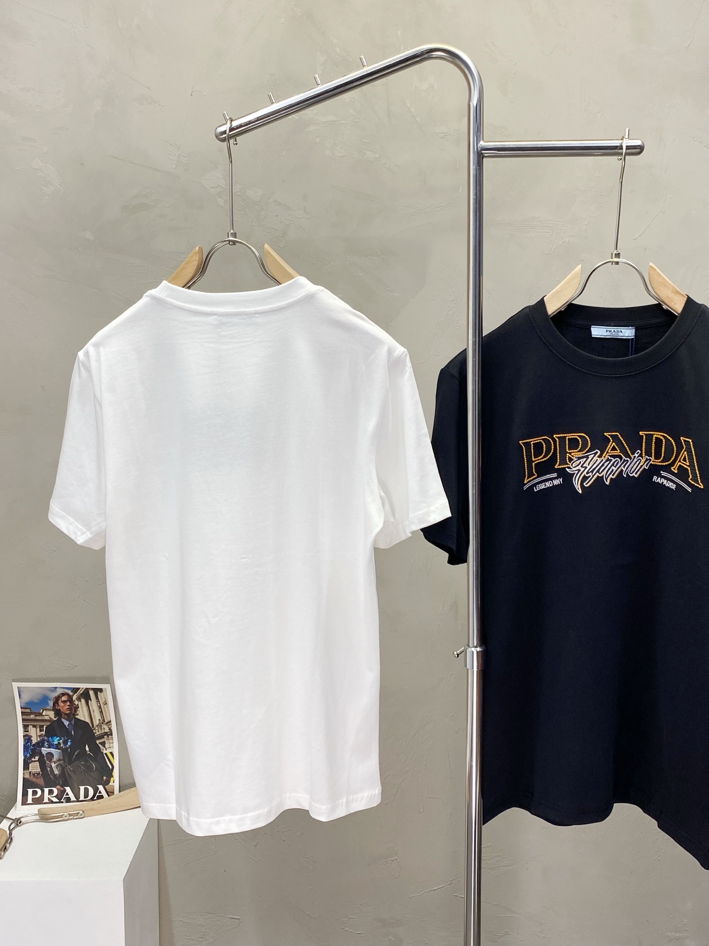 。Prada普拉达💥独家专供新款原单男士休闲短袖 高端定制 高端版本 时尚百搭爆款⚠️⚠️✨✨进口面料 