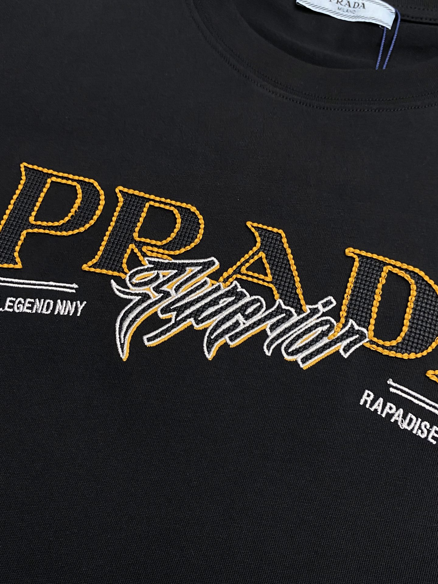 。Prada普拉达💥独家专供新款原单男士休闲短袖 高端定制 高端版本 时尚百搭爆款⚠️⚠️✨✨进口面料 