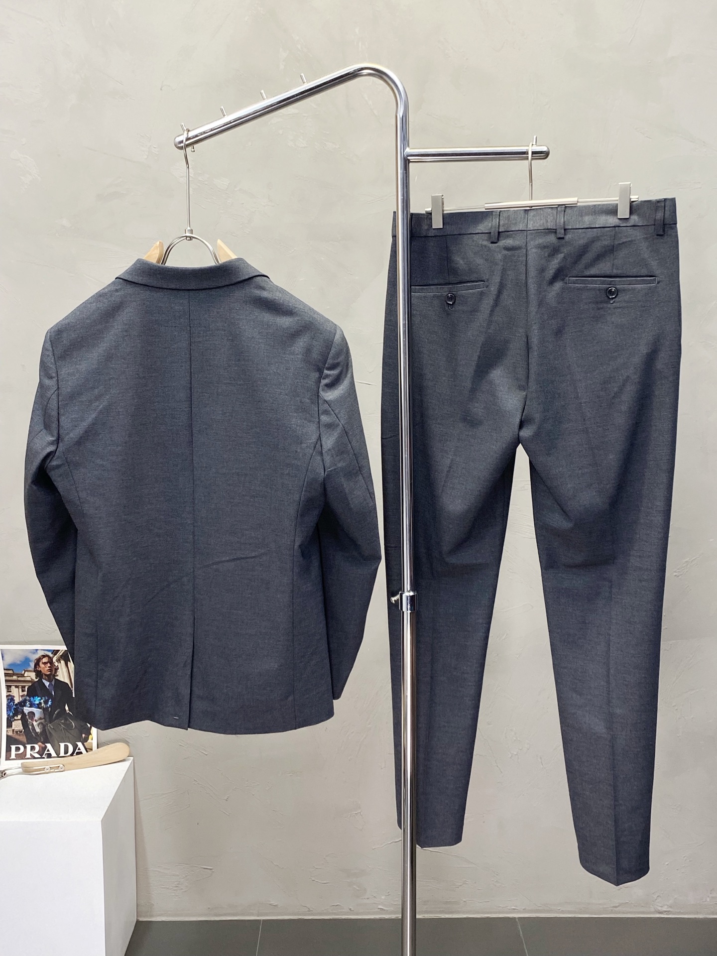 /套。ZEGNA杰尼亚💥春秋新款西服套装，外贸公司订单 简约休闲西装外套，独家专供进口原版聚酯纤维面料，