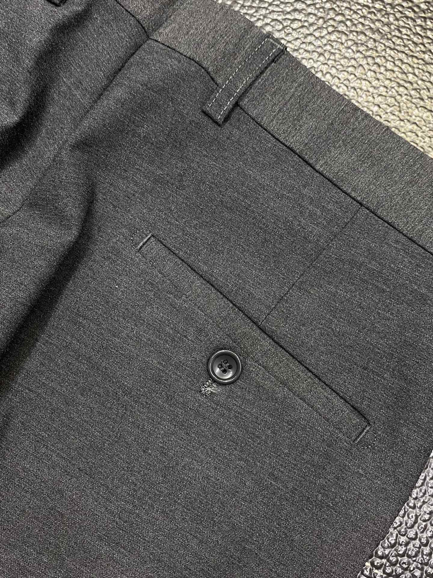 /套。ZEGNA杰尼亚💥春秋新款西服套装，外贸公司订单 简约休闲西装外套，独家专供进口原版聚酯纤维面料，