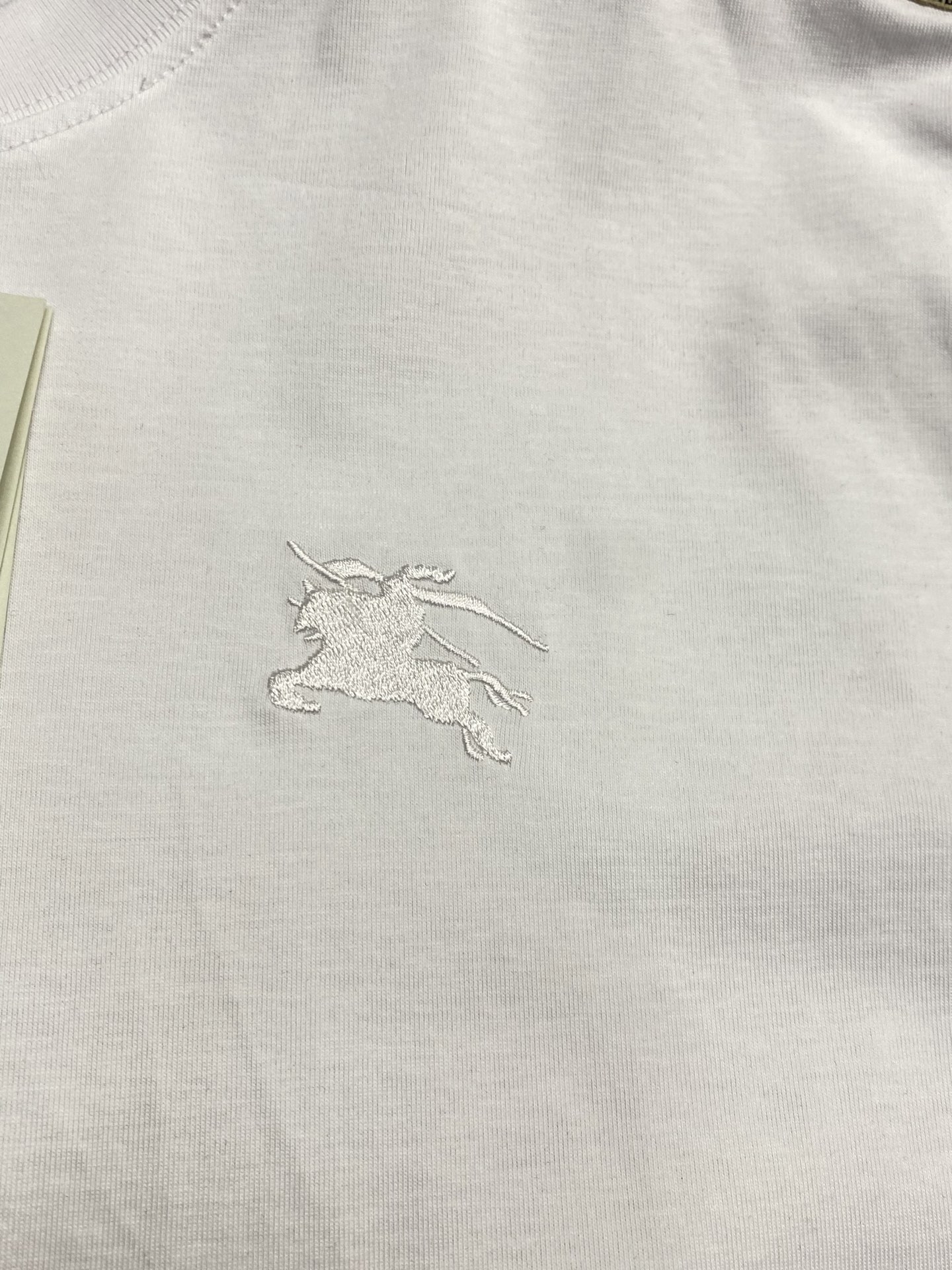 。Burberry巴宝莉💥独家专供新款原单男士休闲格纹带短袖 高端定制 高版本 时尚百搭爆款⚠️⚠️✨✨
