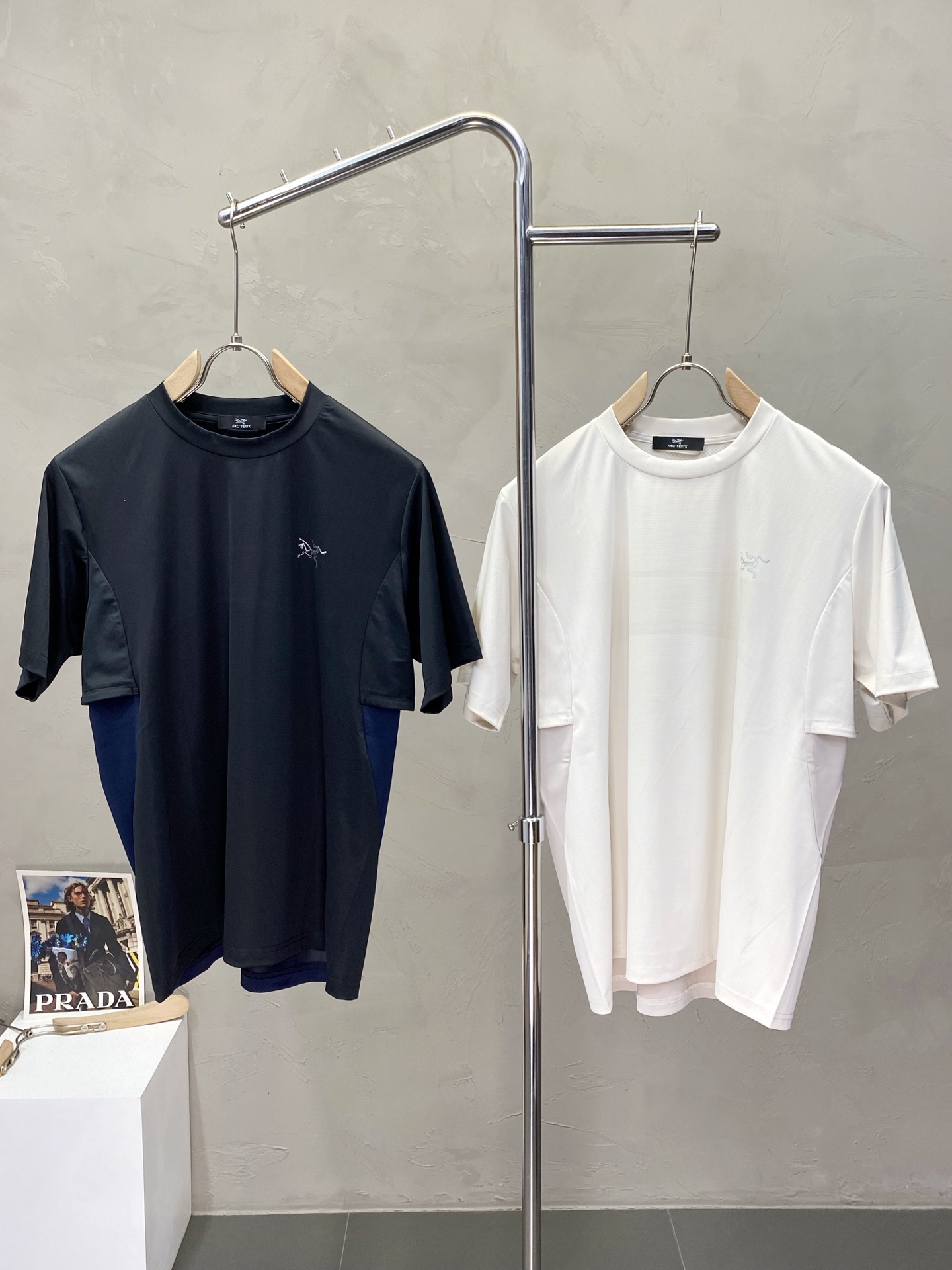 NO:419668,.Arc’teryx Archaeopteryx exclusively offers new original single men’s casual short sleeves, high-end customization, high-end version, fashionable and versatile imported fabric, super soft and delicate, skin-friendly and comfortable to wear, high-end boutique, OEM, fine-made, very good for the upper body, men’s essential items, complete three standards, S-XL, arc’teryx, T-shirt, alexander wang19860909.Arc’teryx始祖鸟独家专供新款原单男士休闲短袖 高端定制 高端版本 时尚百搭爆款进口面料 手感超柔软细腻 穿着亲肤舒适 高端精品 代工厂精细做上身非常赞 男士必备单品 三标齐全 码数S-XL,arc'teryx,T-shirt,alexander wang,Men's clothing