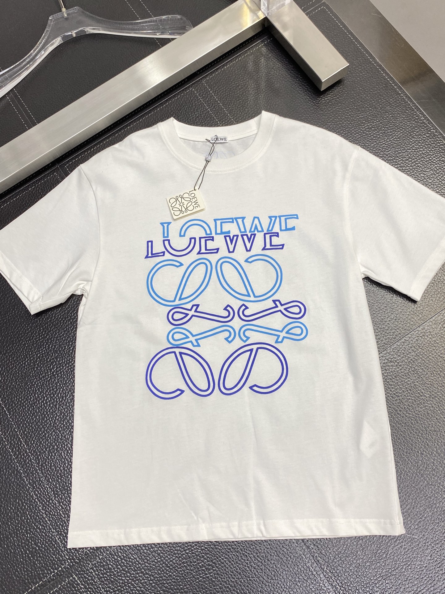 。LOEWE罗意威💥独家专供新款原单男士休闲短袖 高端定制 高版本 时尚百搭爆款⚠️⚠️✨✨进口面料 手