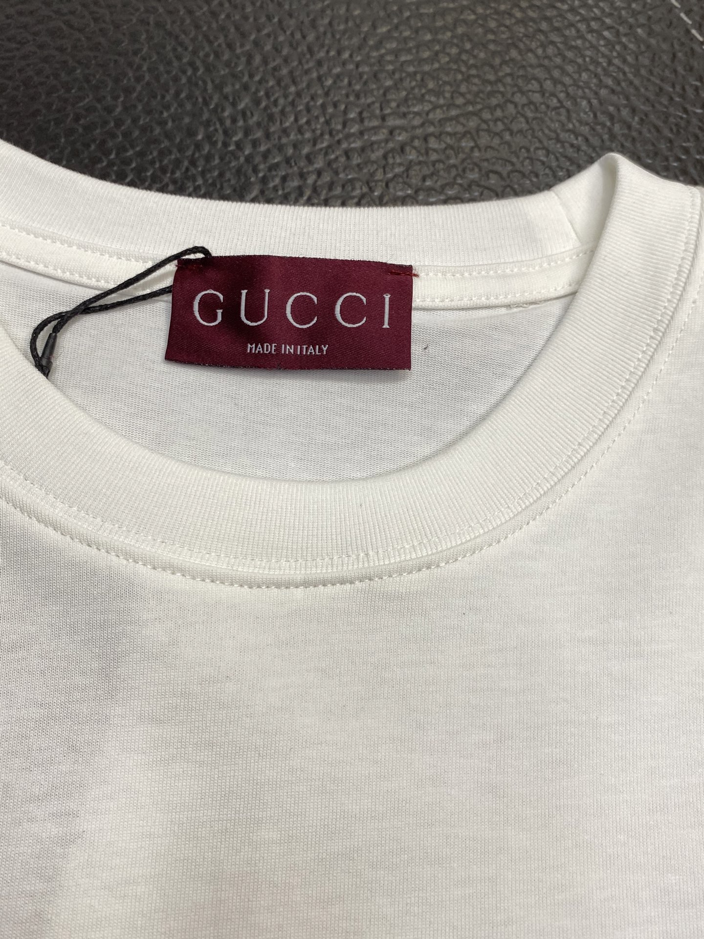 。Gucci古驰💥独家专供新款原单男士休闲短袖 高端定制 高版本 时尚百搭爆款⚠️⚠️✨✨进口面料 手感