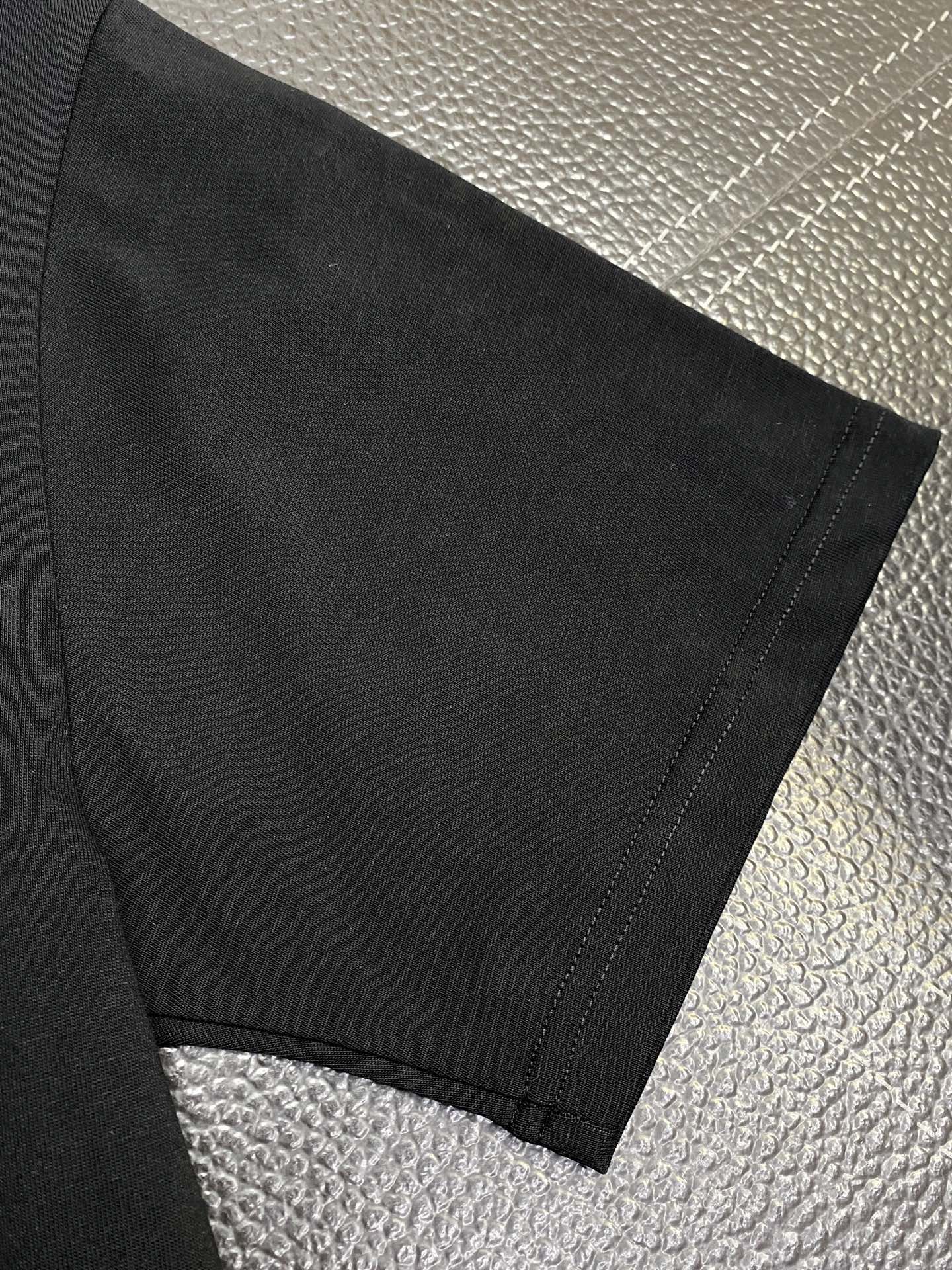 。Gucci古驰💥独家专供新款原单男士休闲短袖 高端定制 高版本 时尚百搭爆款⚠️⚠️✨✨进口面料 手感