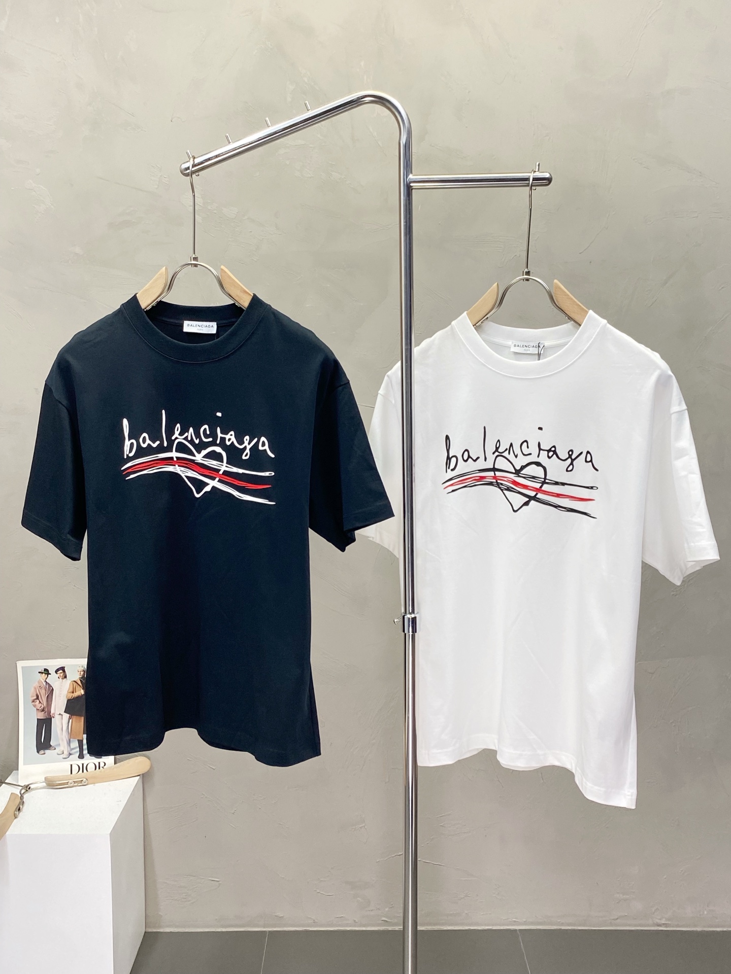 。Balenciga巴黎世家💥独家专供新款原单男士休闲短袖 高端定制 高端版本 时尚百搭爆款⚠️⚠️✨✨