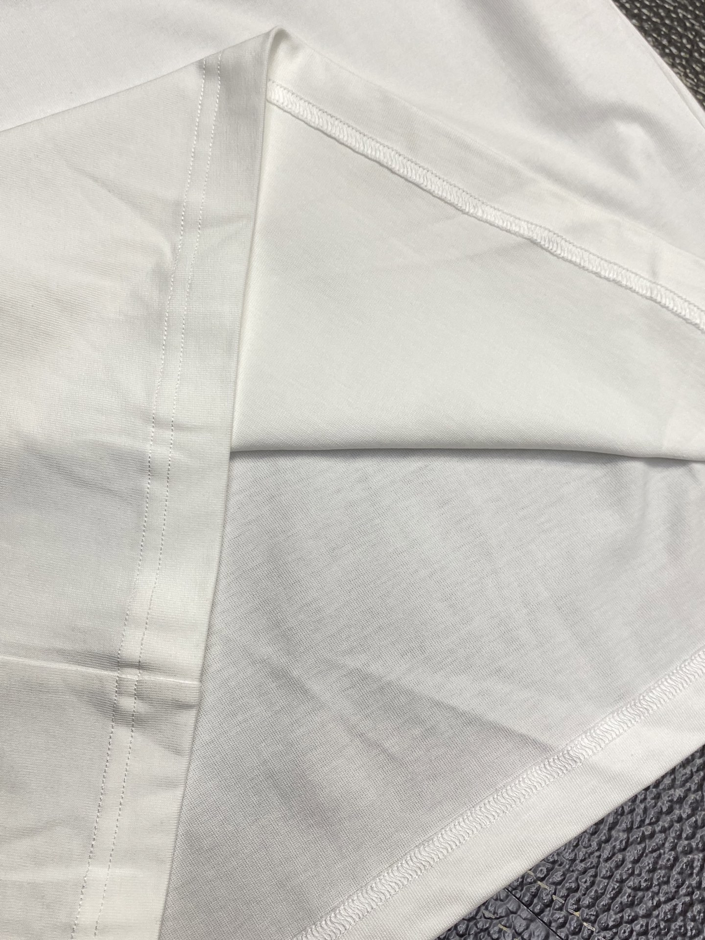 。Balenciga巴黎世家💥独家专供新款原单男士休闲短袖 高端定制 高端版本 时尚百搭爆款⚠️⚠️✨✨