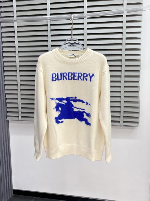 Burberry Men's Cream Wool Sweater with Equestrian Knight Design - Stylish and Warm 1 Burberry Men's Cream Wool Sweater with Equestrian Knight Design - Stylish and Warm