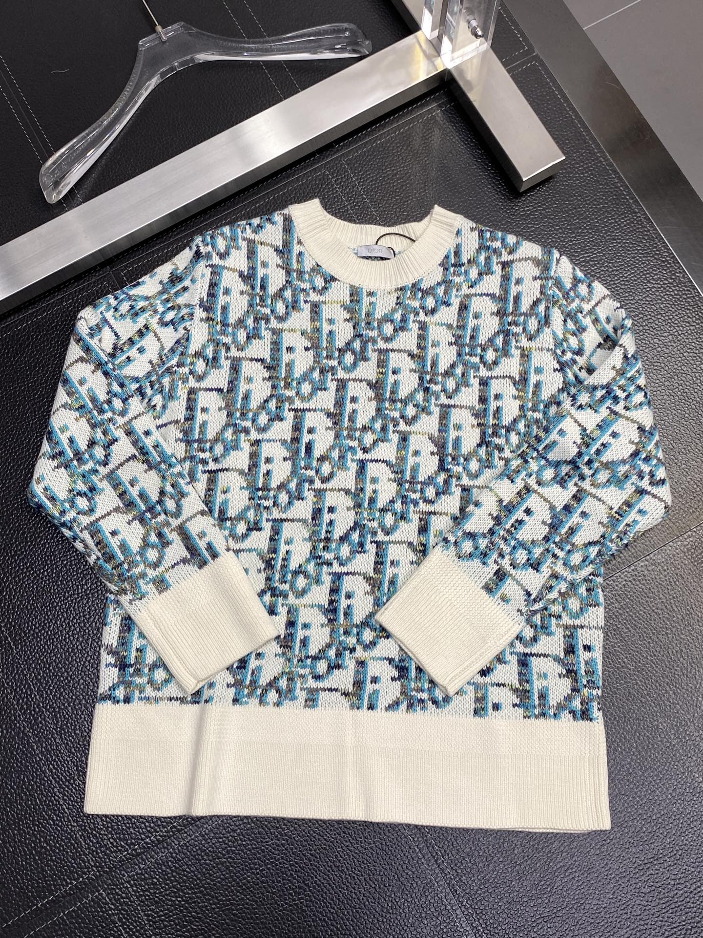 。Dior迪奥💥独家专供新款原单男士休闲秋冬毛衣 高端定制 高端版本 时尚百搭爆款⚠️⚠️✨✨进口面料 