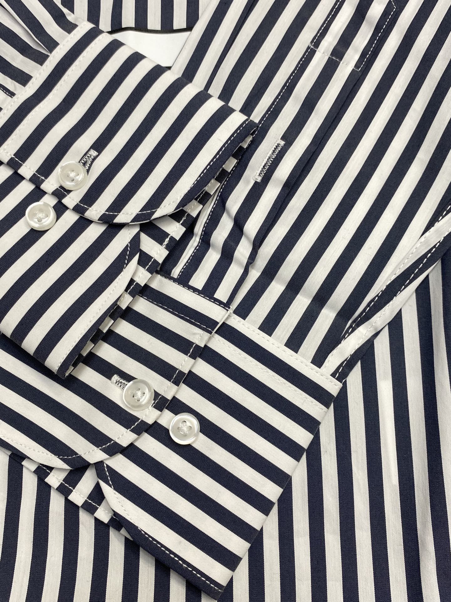 。Burberry巴宝莉💥独家专供新款男士休闲长袖衬衫 高端定制 高端版本 时尚百搭爆款⚠️⚠️✨✨进口