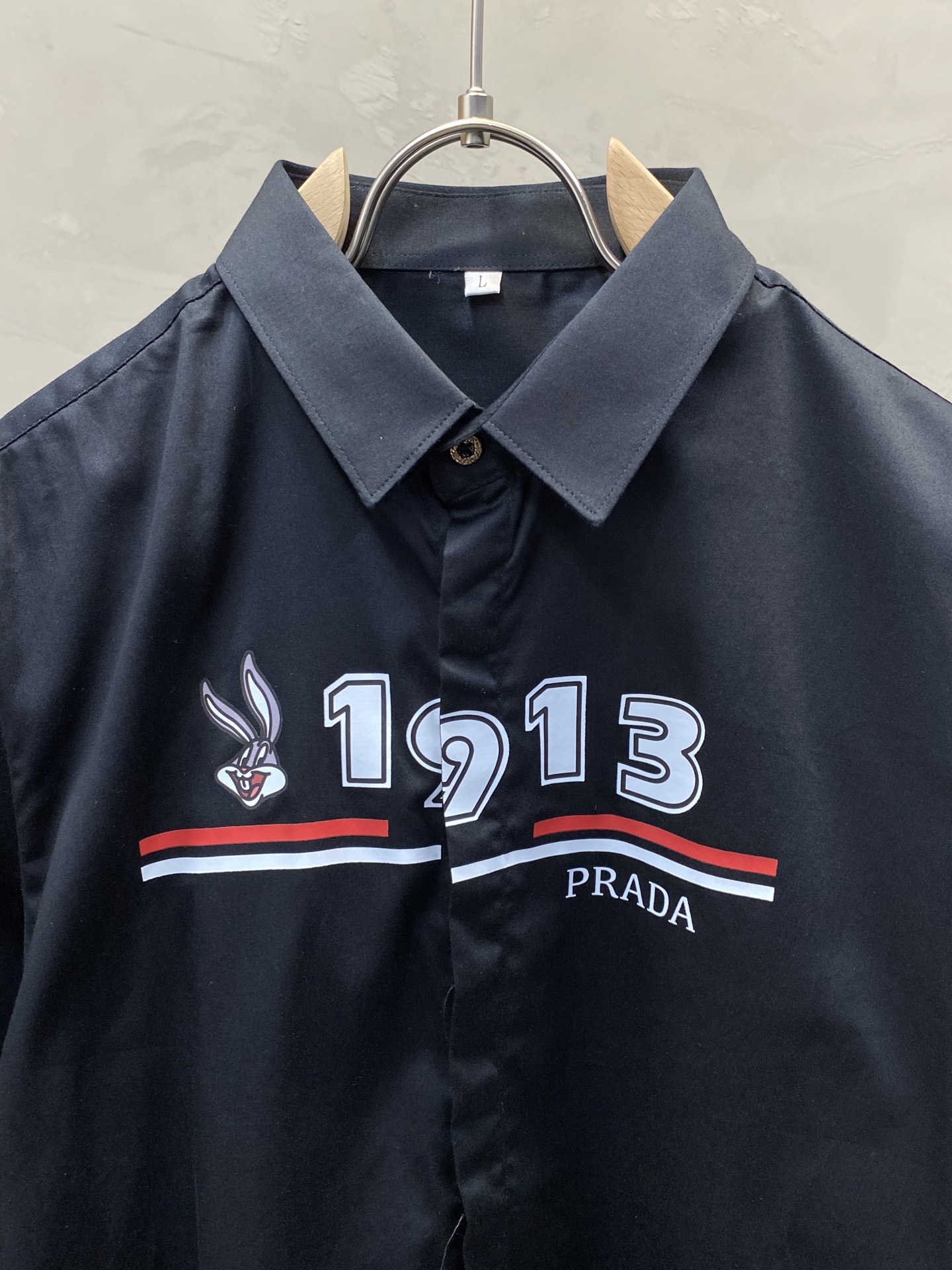 。Prada普拉达💥独家专供新款男士休闲长袖衬衫 高端定制 高端版本 时尚百搭爆款⚠️⚠️✨✨进口面料 