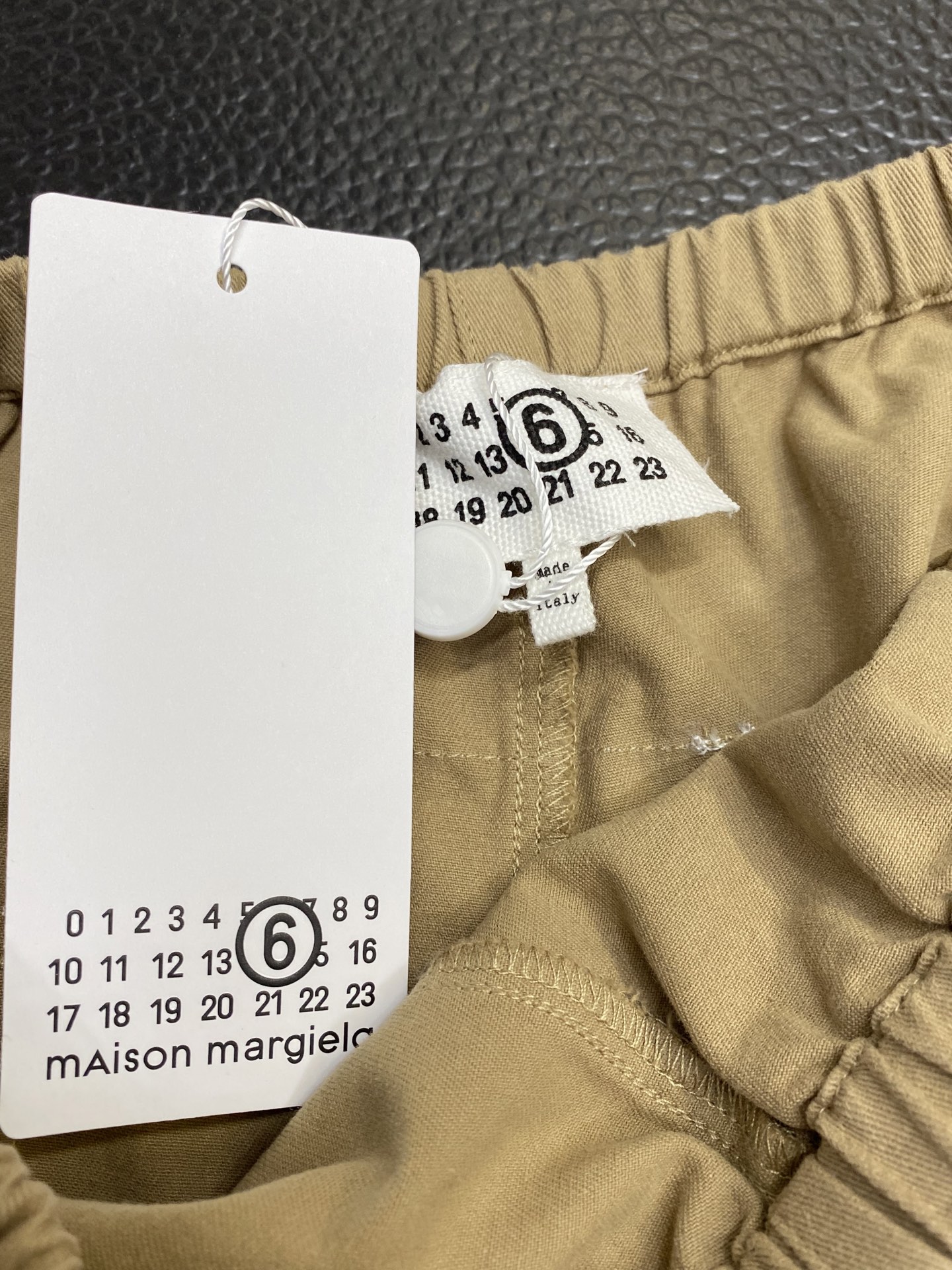 。Madison Margiela梅森马吉拉MM6💥独家专供新款 春夏休闲裤 高端版本！专柜定制面料 透