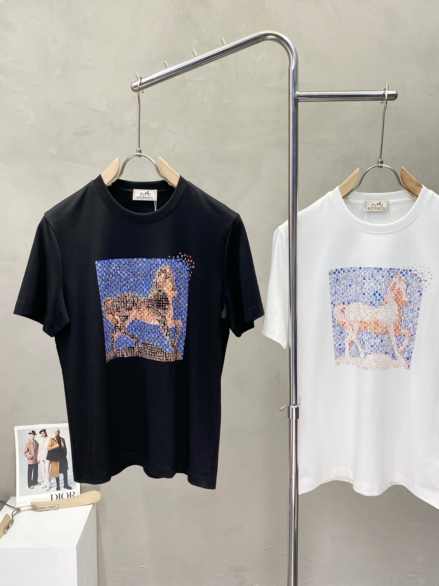 。Hermès爱马仕💥独家专供新款原单男士休闲短袖 高端定制 高端版本 时尚百搭爆款⚠️⚠️✨✨进口面料