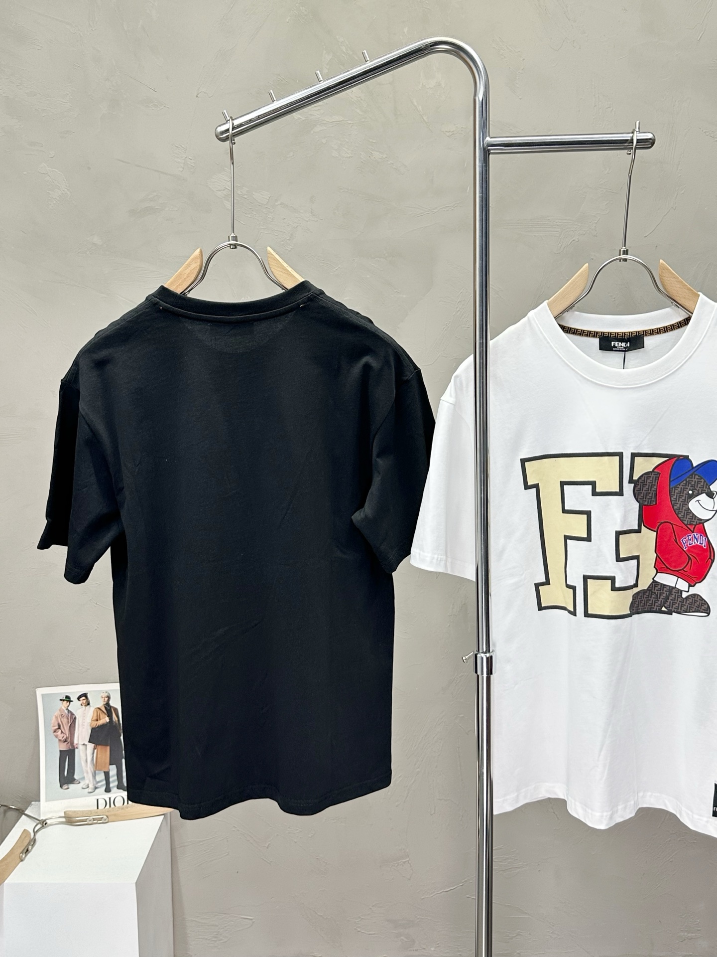 。FENDI芬迪💥独家专供新款原单男士休闲短袖 高端定制 高版本 时尚百搭爆款⚠️⚠️✨✨进口面料 手感