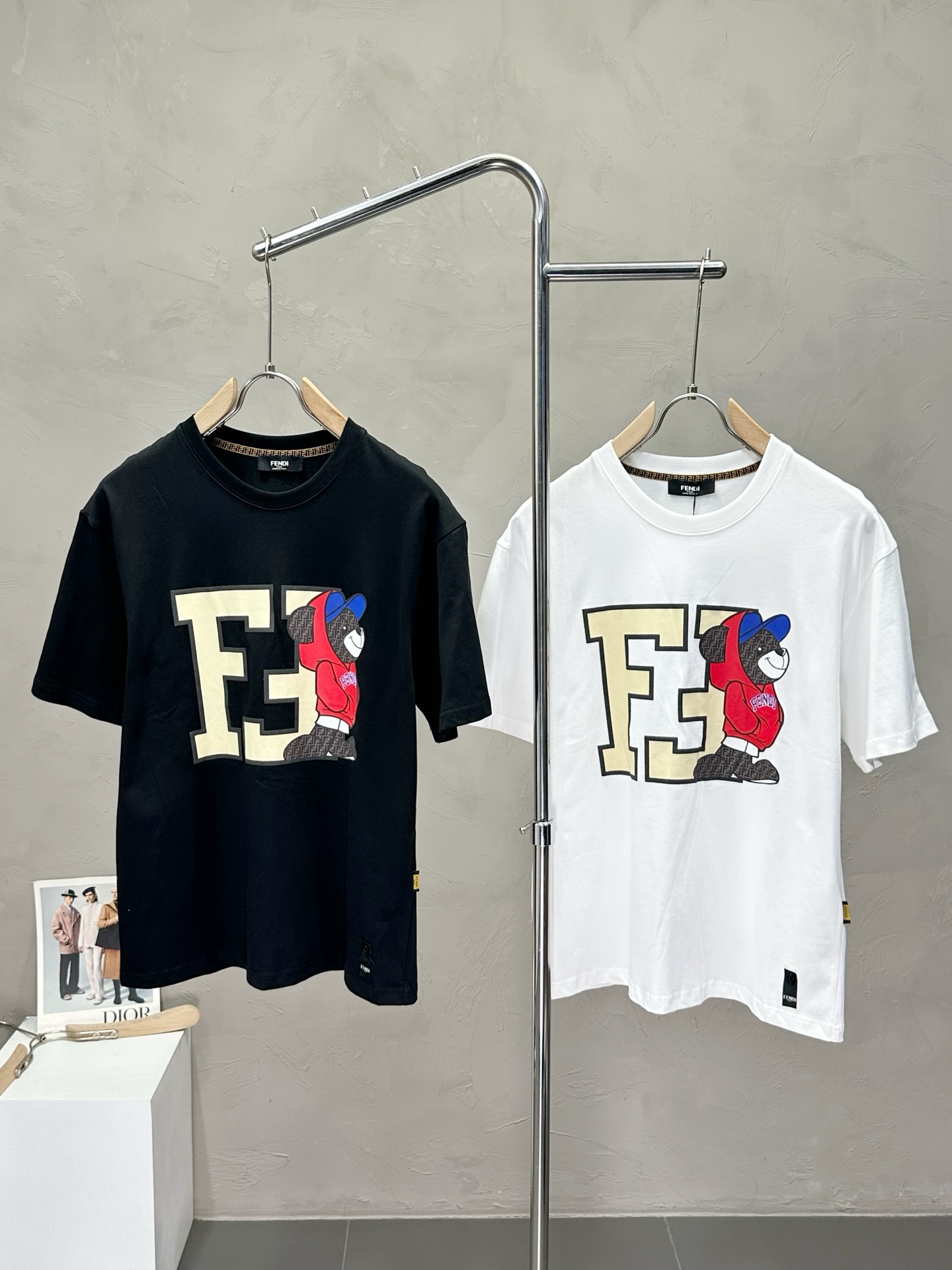 。FENDI芬迪💥独家专供新款原单男士休闲短袖 高端定制 高版本 时尚百搭爆款⚠️⚠️✨✨进口面料 手感