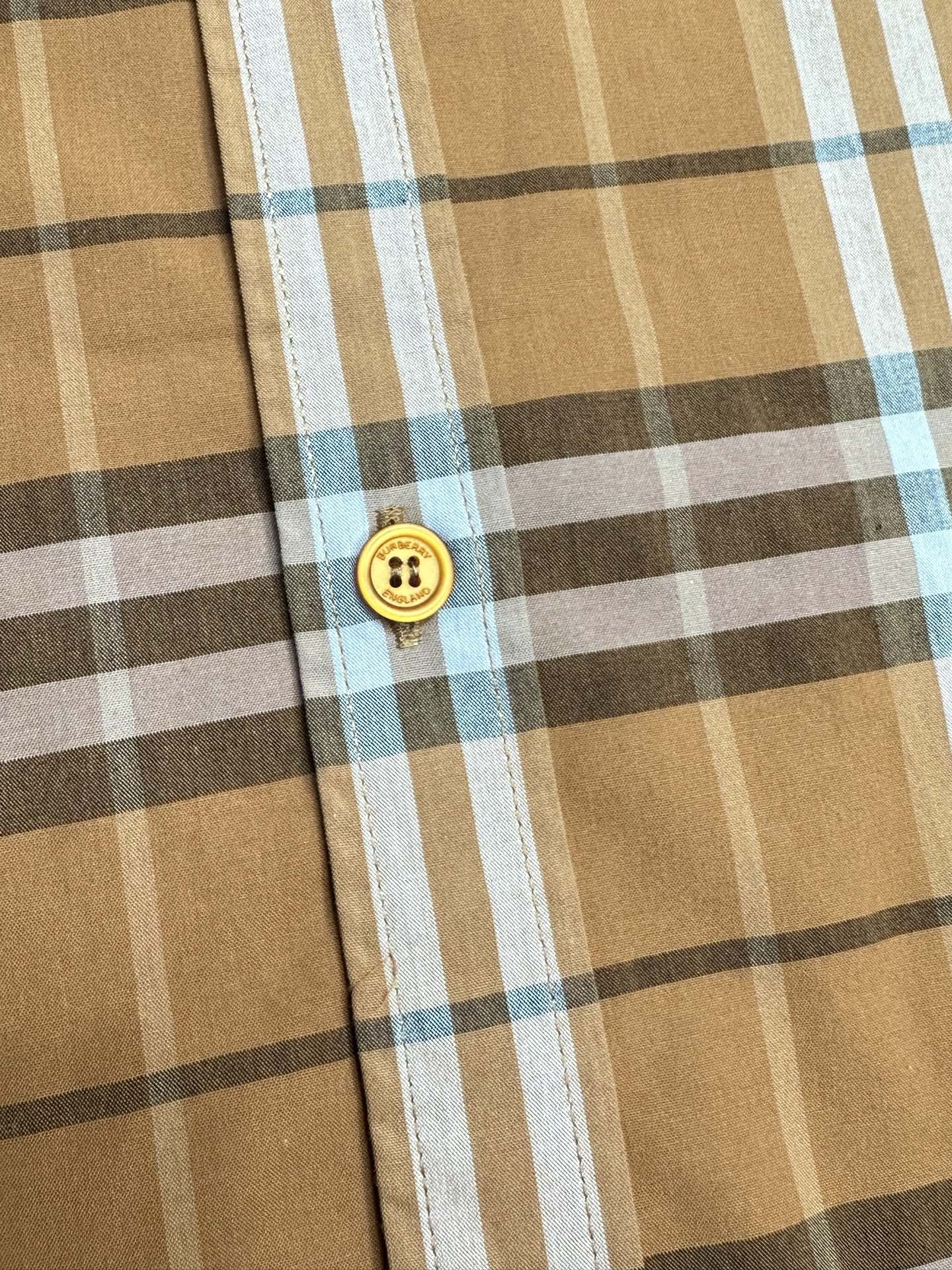 。Burberry巴宝莉💥独家专供新款男士休闲衬衫 高端定制 高端版本 时尚百搭爆款⚠️⚠️✨✨进口面料