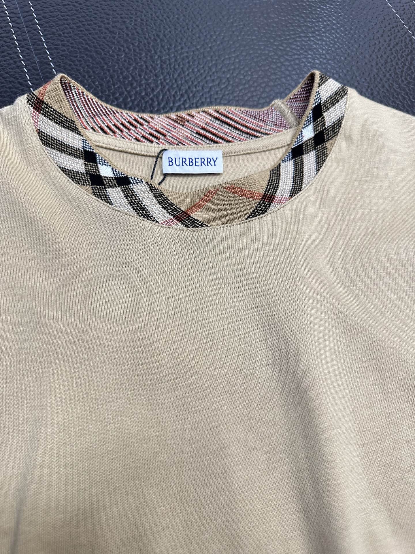 。Burberry巴宝莉💥独家专供新款原单男士休闲短袖 高端定制 高端版本 时尚百搭爆款⚠️⚠️✨✨进口