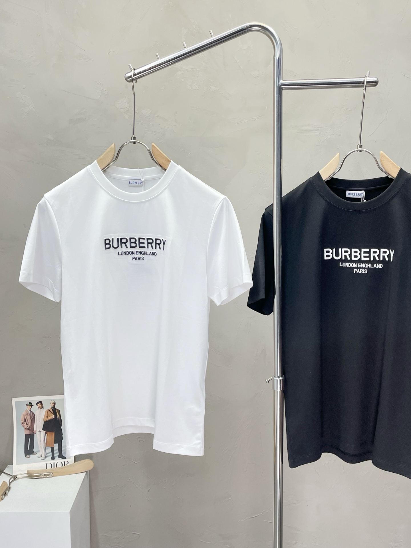 。Burberry巴宝莉💥独家专供新款男士休闲短袖 高端定制 高端版本 时尚百搭爆款⚠️⚠️✨✨进口面料