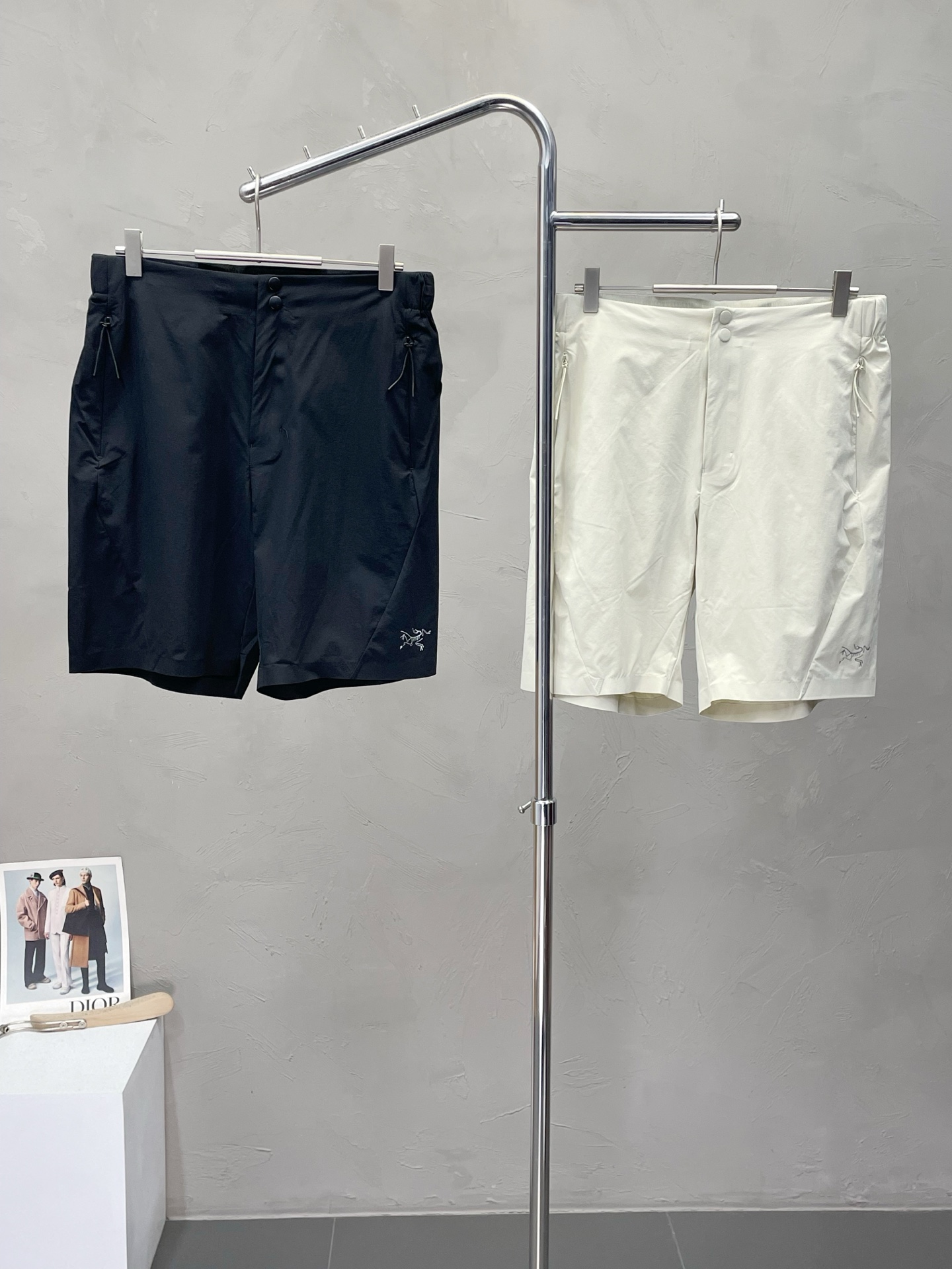 NO:426225,.Arc’teryx Archaeopteryx exclusively for new spring and summer casual shorts high-end version!  Customized fabrics for counters are breathable and comfortable, with impeccable details, and the brand element design concept reflects high quality. The feel is delicate and soft!  It is casually cut, with a great upper body style!  Code number M-3XL, arc'teryx, shorts, alexander wang19860909.Arc’teryx始祖鸟独家专供新款春夏休闲短裤 高端版本！专柜定制面料 透气舒适度高,细节无可挑剔,品牌元素设计理念,体现高品质.手感细腻柔软！呈现休闲裁剪,上身版型超赞！码数M-3XL,arc'teryx,shorts,alexander wang,Men's clothing