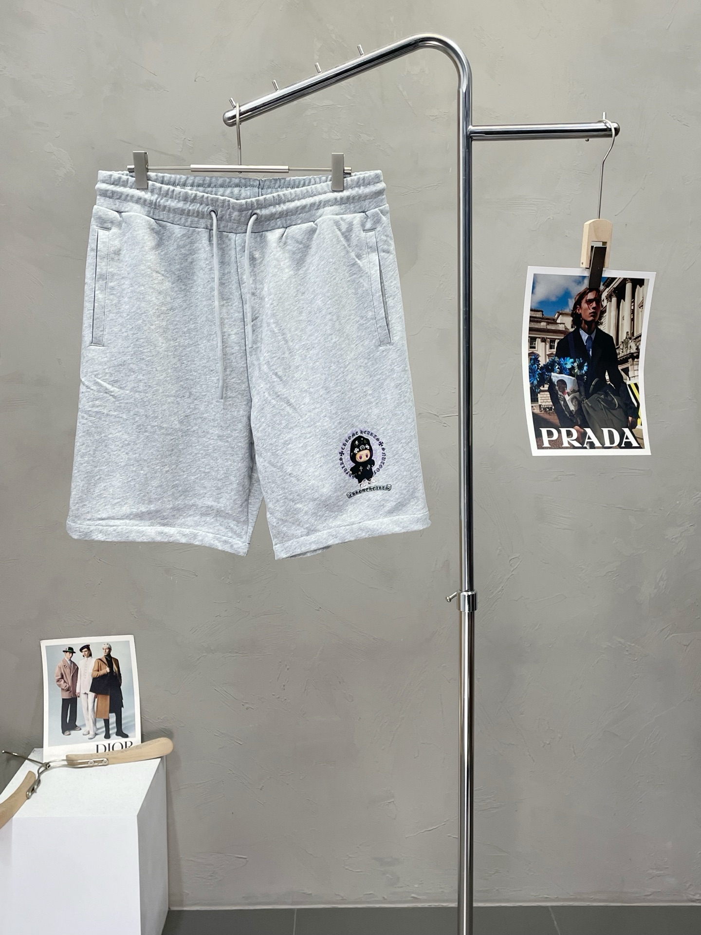 NO:426221,.Chrome Hearts exclusively for new spring and summer casual shorts high-end version!  Customized fabrics for counters are breathable and comfortable, with impeccable details, and the brand element design concept reflects high quality. The feel is delicate and soft!  It is casually cut, with a great upper body style!  Code number M-3XL, chrome hearts, chrome hearts, shorts, alexander wang19860909.Chrome Hearts克罗心独家专供新款春夏休闲短裤 高端版本！专柜定制面料 透气舒适度高,细节无可挑剔,品牌元素设计理念,体现高品质.手感细腻柔软！呈现休闲裁剪,上身版型超赞！码数M-3XL,,chrome hearts,chrome hearts,shorts,alexander wang,Men's clothing