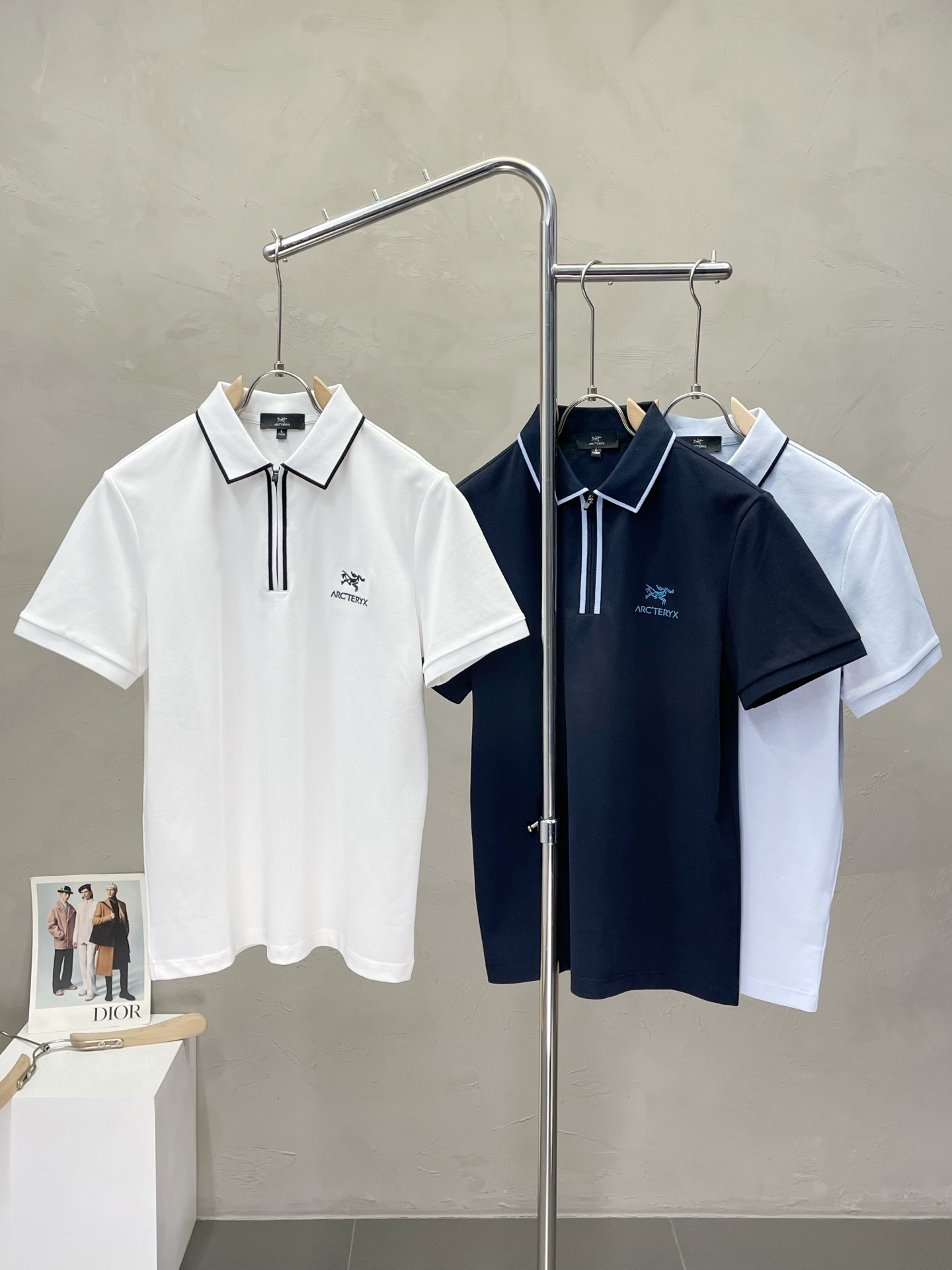 NO:473571,.Arc’teryx Archaeopteryx exclusively offers new original single men’s casual short sleeves, high-end customization, high-end version, fashionable and versatile imported fabric, super soft and delicate, skin-friendly and comfortable to wear, high-end boutique, OEM, fine-made top body, very good, men’s essential items, three standards, code M-4XL, arc’teryx, T-shirt, alexander wang19860909.Arc’teryx始祖鸟独家专供新款原单男士休闲短袖 高端定制 高版本 时尚百搭爆款进口面料 手感超柔软细腻 穿着亲肤舒适 高端精品 代工厂精细做上身非常赞 男士必备单品 三标齐全 码数M-4XL,arc'teryx,T-shirt,alexander wang,Men's clothing