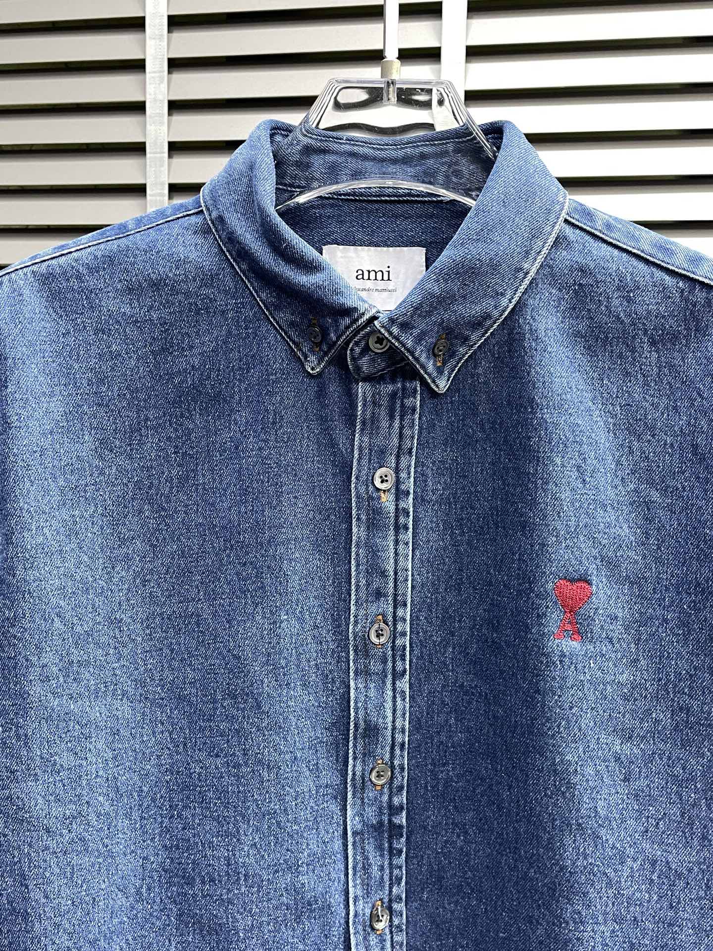 Exclusive AMI AMY Cowboy Coats: Classic Design, Quality Fabrics, Luxurious Look - 图片 3