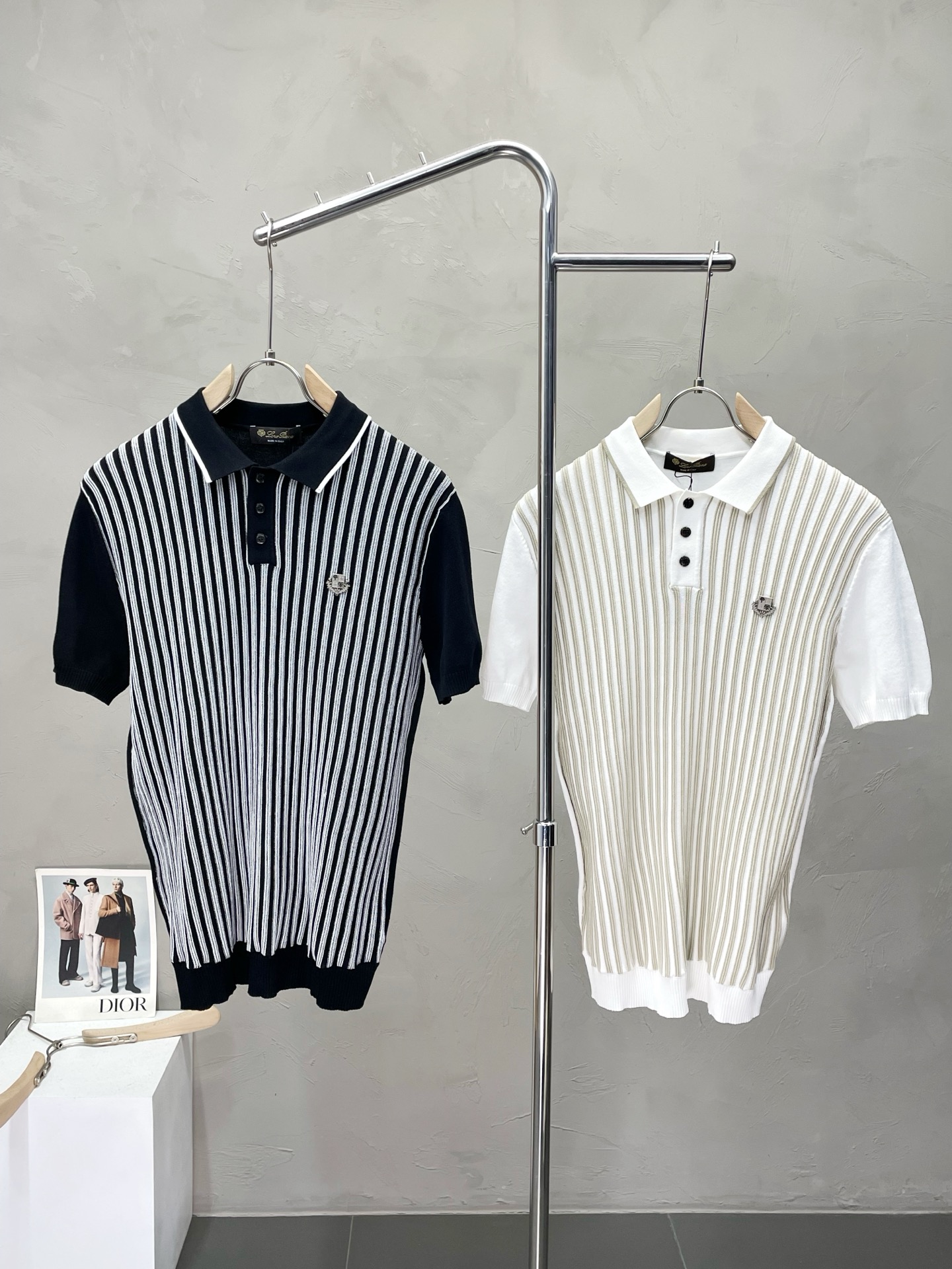 NO:507528,.LP-Loro Piana exclusively offers new original single men's casual short sleeves, high-end customization, high-end version, fashionable and versatile imported fabric, super soft and delicate, skin-friendly and comfortable to wear, high-end boutique, OEM, fine-made top body, very good, men's essential items, three standards, code M-4XL,,loro piga,loro piga,T-shirt,alexander wang19860909.LP-Loro Piana诺悠翩雅独家专供新款原单男士休闲短袖 高端定制 高版本 时尚百搭爆款进口面料 手感超柔软细腻 穿着亲肤舒适 高端精品 代工厂精细做上身非常赞 男士必备单品 三标齐全 码数M-4XL,,loro piana,loro piana,T-shirt,alexander wang,Men's clothing