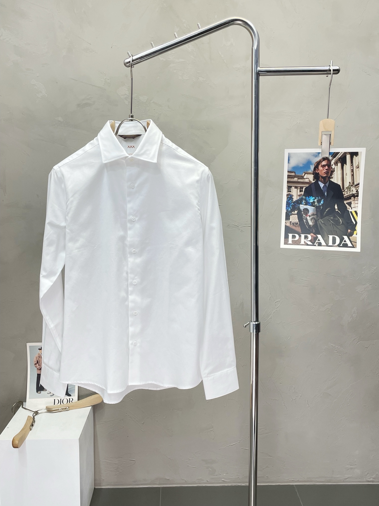 NO:488318,.ZEGNA exclusively offers new original single men's casual shirts, high-end customization, high-end version, fashionable and versatile imported fabrics, super soft and delicate, skin-friendly and comfortable to wear, high-end boutique, OEM, fine production, very good for the top body, men's essential items, three standards, 39-43,,zegna,shirts,alexander wang19860909.ZEGNA杰尼亚独家专供新款原单男士休闲衬衫 高端定制 高端版本 时尚百搭爆款进口面料 手感超柔软细腻 穿着亲肤舒适 高端精品 代工厂精细做上身非常赞 男士必备单品 三标齐全 码数39-43,,zegna,shirts,alexander wang,Men's clothing