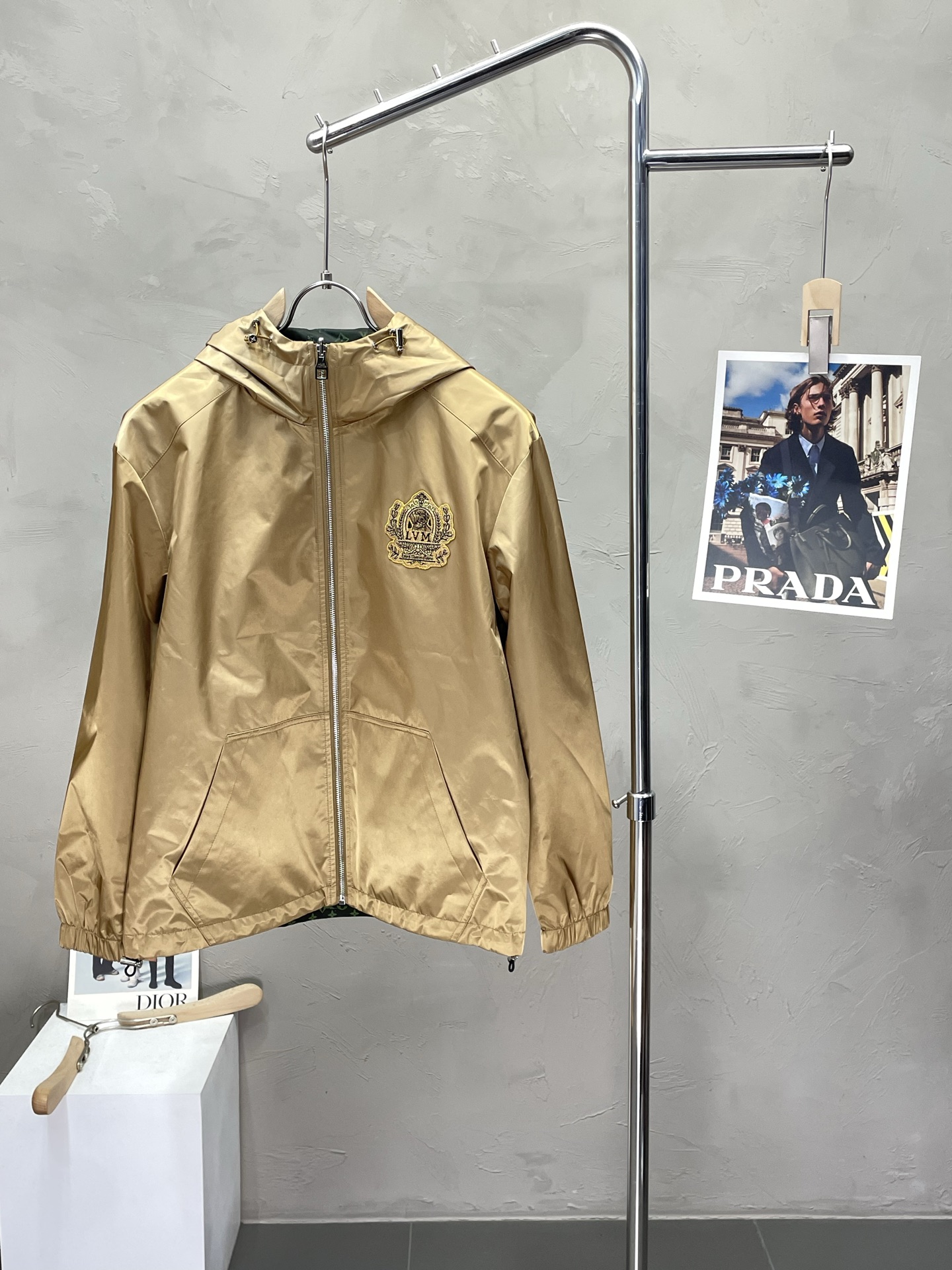 NO:508873,.Louis Vuitton exclusively offers new original single men's casual spring and autumn jackets. Double-sided design, breathable and comfortable, high-end customization, high-end version, fashionable and versatile imported fabrics, super soft and delicate, skin-friendly and comfortable to wear, high-end boutique, OEM factory fine-made top body is very good, men's essential items, three standards, 48-56,,louis vuitton,louis vuitton, jackets & coats,alexander wang19860909.Louis Vuitton路易威登独家专供新款原单男士休闲春秋夹克 双面穿设计 透气舒适 高端定制 高版本 时尚百搭爆款进口面料 手感超柔软细腻 穿着亲肤舒适 高端精品 代工厂精细做上身非常赞 男士必备单品 三标齐全 码数48-56,,louis vuitton,louis vuitton,jackets & coats,alexander wang,Men's clothing