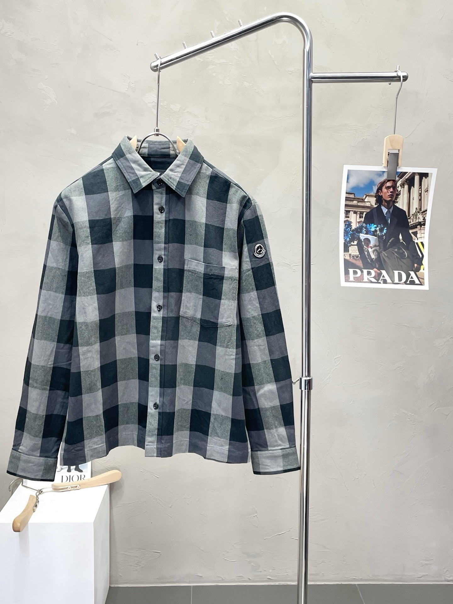 NO:503052,.Moncler mask exclusively offers new original single men's casual plaid jacket. High-end customization, high-end version, fashionable and versatile imported fabric, super soft and delicate, skin-friendly and comfortable to wear, high-end boutique, OEM, fine-made top body, very good, men's essential items, three-standard, S-XL, Moncler, jackets & coats, alexander wang19860909.Moncler蒙口独家专供新款原单男士休闲格子外套.高端定制 高版本 时尚百搭爆款进口面料 手感超柔软细腻 穿着亲肤舒适 高端精品 代工厂精细做上身非常赞 男士必备单品 三标齐全 码数S-XL,,Moncler,jackets & coats,alexander wang,Men's clothing