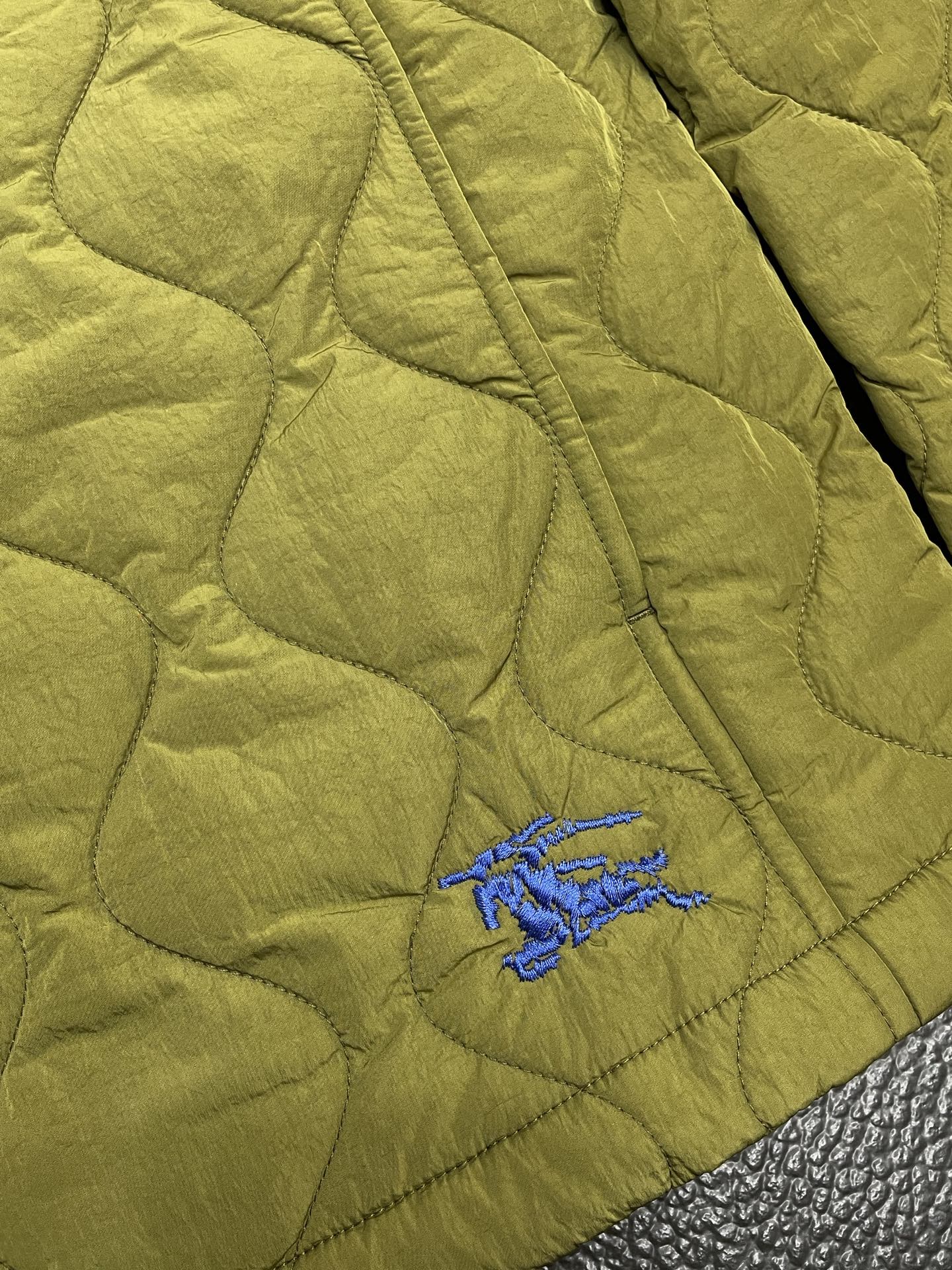 Burberry Quilted Jacket Women's Fashionable Fall/Winter Cotton-Padded Coat 9 i1754736234348 2667 0 7