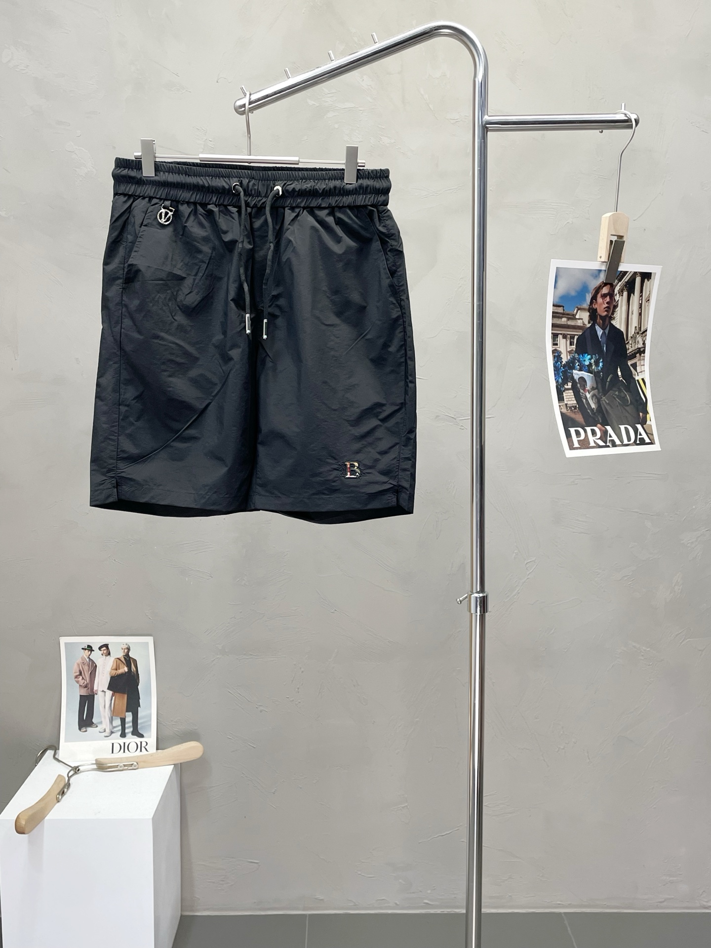 NO:504724,.Burberry exclusively offers new casual shorts high-end version!  Customized fabrics for counters are breathable and comfortable, with impeccable details, and the brand element design concept reflects high quality. The feel is delicate and soft!  It is casually cut, with a great upper body style!  Number of codes: M-3XL, burberry, burberry, shorts, alexander wang19860909.Burberry巴宝莉独家专供新款休闲短裤 高端版本！专柜定制面料 透气舒适度高,细节无可挑剔,品牌元素设计理念,体现高品质.手感细腻柔软！呈现休闲裁剪,上身版型超赞！码数:M-3XL,,burberry,burberry,shorts,alexander wang,Men's clothing