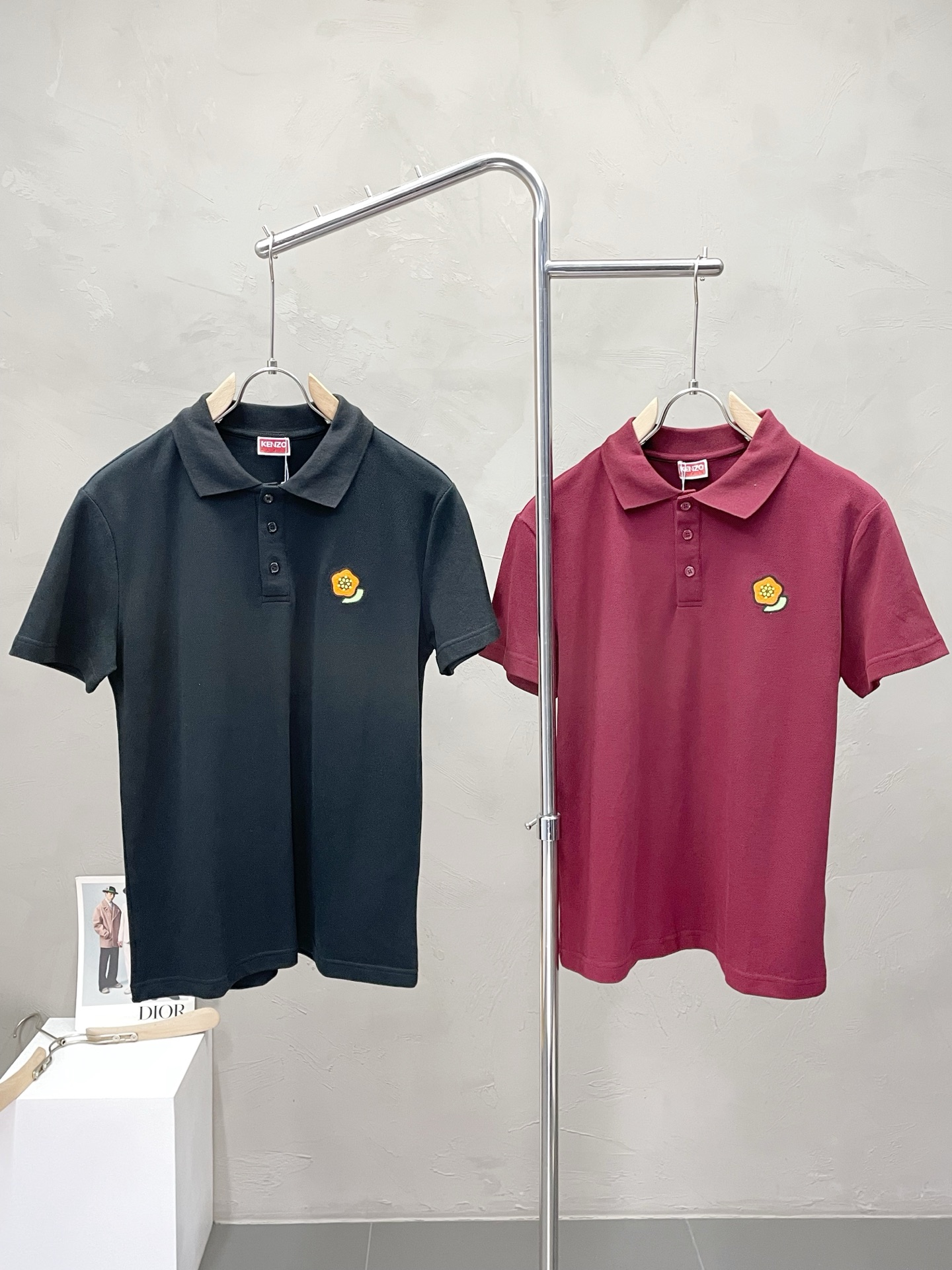 NO:515393,.KENZO exclusively offers new original single men's casual short sleeves, high-end customization, high-end version, fashionable and versatile imported fabric, super soft and delicate, skin-friendly and comfortable to wear, high-end boutique, OEM, fine-made top body, very good, men's essential items, three standards, code M-3XL,, T-shirt, alexander wang19860909.KENZO肯佐独家专供新款原单男士休闲短袖 高端定制 高端版本 时尚百搭爆款进口面料 手感超柔软细腻 穿着亲肤舒适 高端精品 代工厂精细做上身非常赞 男士必备单品 三标齐全 码数M-3XL,,T-shirt,alexander wang,Men's clothing