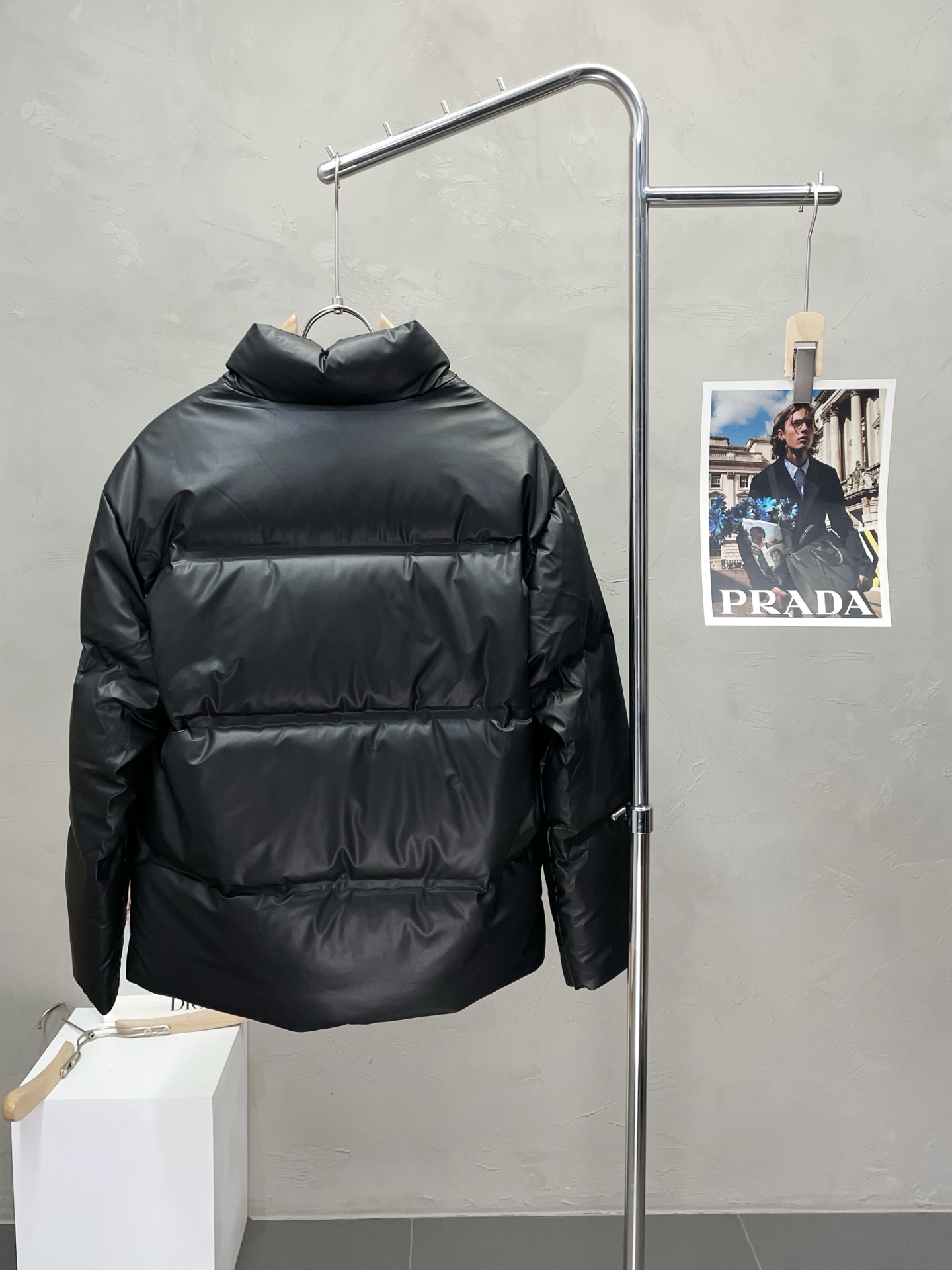 。羽绒服-Burberry巴宝莉💥独家专供秋冬新款羽绒服。贸易公司渠道稀出，降温天气必备的保暖单品，不论
