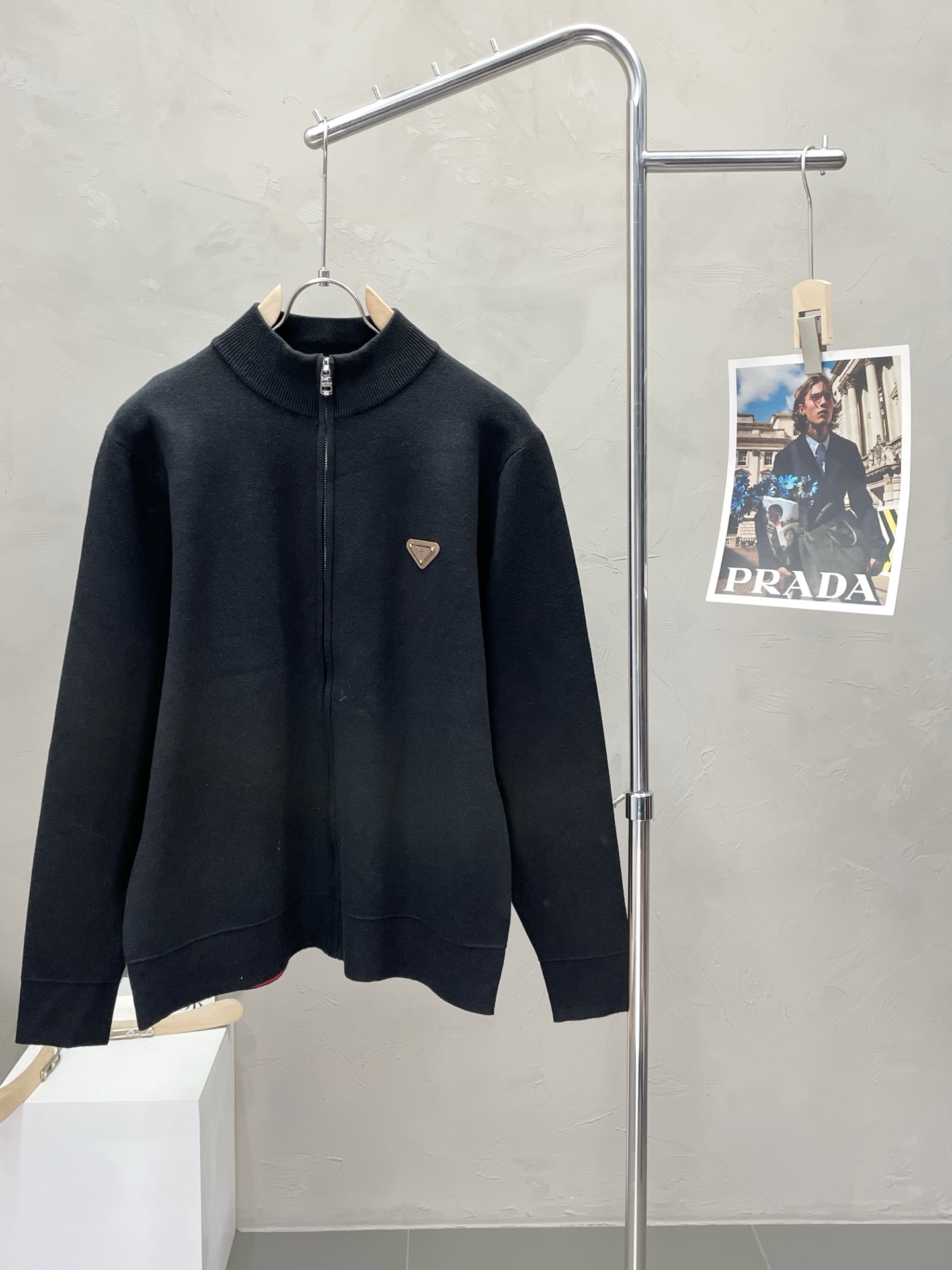 NO:515411,.Arc’teryx exclusively offers the latest autumn and winter knitted jackets. Classic design and design with great appearance. The quality is even more unscrupulous. You can buy it directly. You can’t get it wrong! Through detailed pictures, you can feel its powerful aura. The imported fabric has a significant effect in keeping warm, so you don’t have to worry about a little chill! It is both fashionable and functional, and the whole style looks more luxurious and elegant! Size M-3XL, arc'teryx,jackets & coats,alexander wang19860909.Arc’teryx始祖鸟独家专供最新秋冬针织外套 经典设计与颜值爆棚的设计 品质更是无法挑剔品控可以直接入手,不容过错的高端臻品！通过细节图片便可感受到它强悍的气场,进口面料 聚温保暖效果显著,完全不用担心会有一点寒意！时尚与功能性兼备,整款显得更加的奢华大气！ 尺码M-3XL,arc'teryx,jackets & coats,alexander wang,Men's clothing