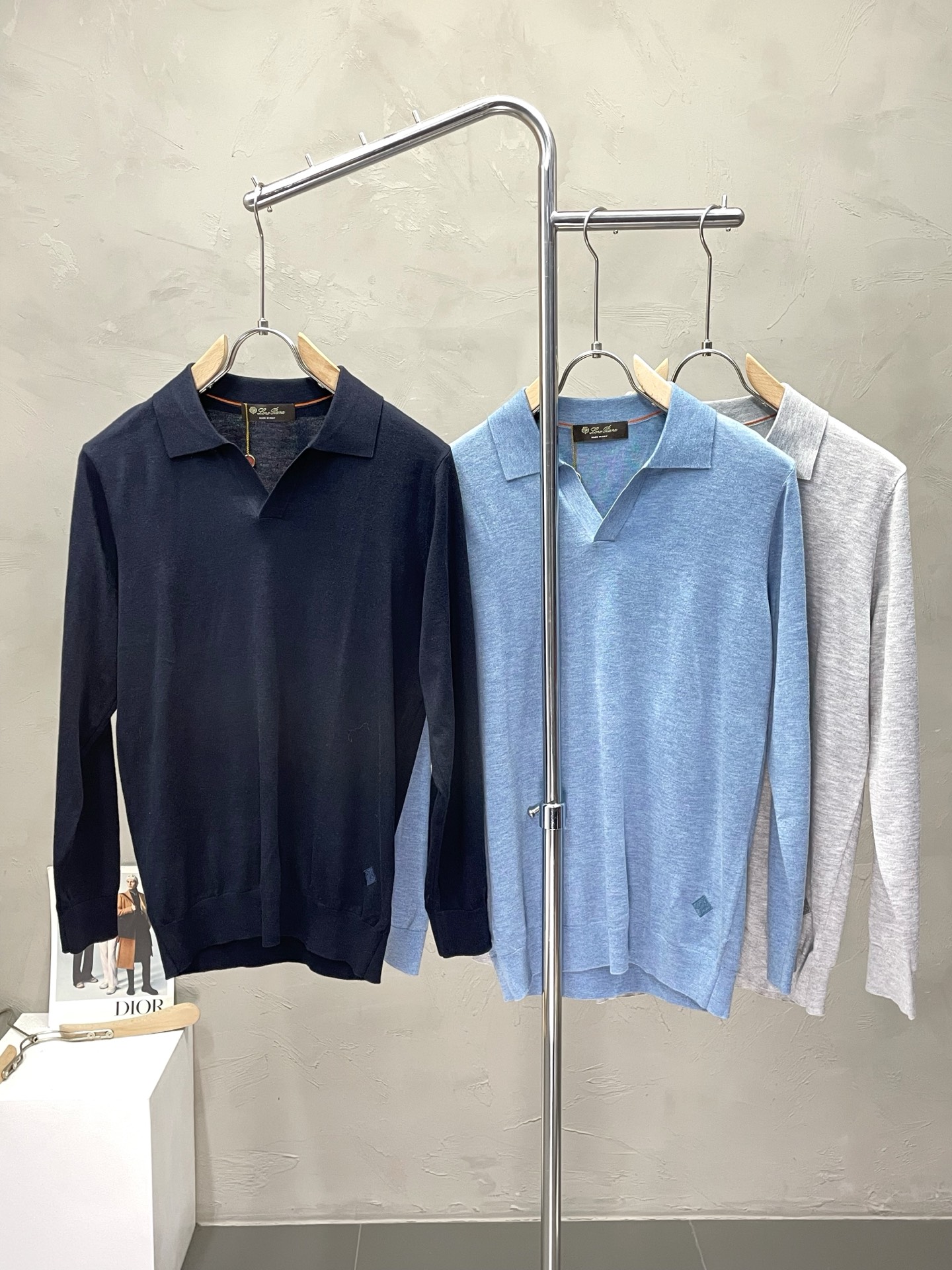 NO:515419,.LP-Loro Piana exclusively offers new original single men's casual long sleeves, high-end customization, high-end version, fashionable and versatile imported fabric, super soft and delicate, skin-friendly and comfortable to wear, high-end boutique, OEM, fine-made top body, very good, men's essential items, three standards, 48-56,,loro piga,loro piga,alexander wang19860909.LP-Loro Piana诺悠翩雅独家专供新款原单男士休闲长袖 高端定制 高版本 时尚百搭爆款进口面料 手感超柔软细腻 穿着亲肤舒适 高端精品 代工厂精细做上身非常赞 男士必备单品 三标齐全 码数48-56,,loro piana,loro piana,alexander wang,Men's clothing