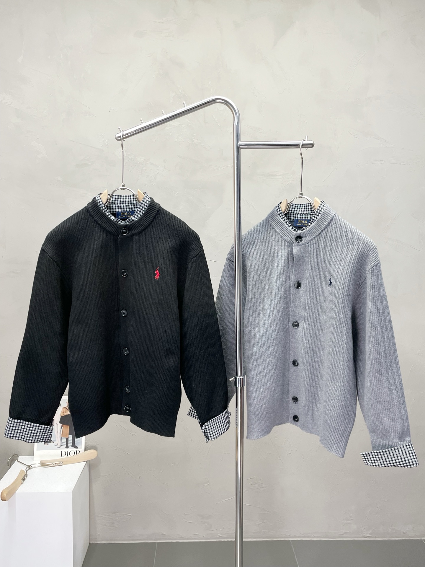 NO:529415,.Ralph Lauren exclusively offers new original single men's casual sweater, high-end customization, high-end version, fashionable and versatile imported fabric, super soft and delicate, skin-friendly and comfortable to wear, high-end boutique, OEM, fine-made top body, very good, men's essential items, three standards, S-2XL,,loro piano, sweaters, alexander wang19860909.Ralph Lauren拉夫劳伦独家专供新款原单男士休闲毛衣 高端定制 高端版本 时尚百搭爆款进口面料 手感超柔软细腻 穿着亲肤舒适 高端精品 代工厂精细做上身非常赞 男士必备单品 三标齐全 码数S-2XL,,loro piana,sweaters,alexander wang,Men's clothing