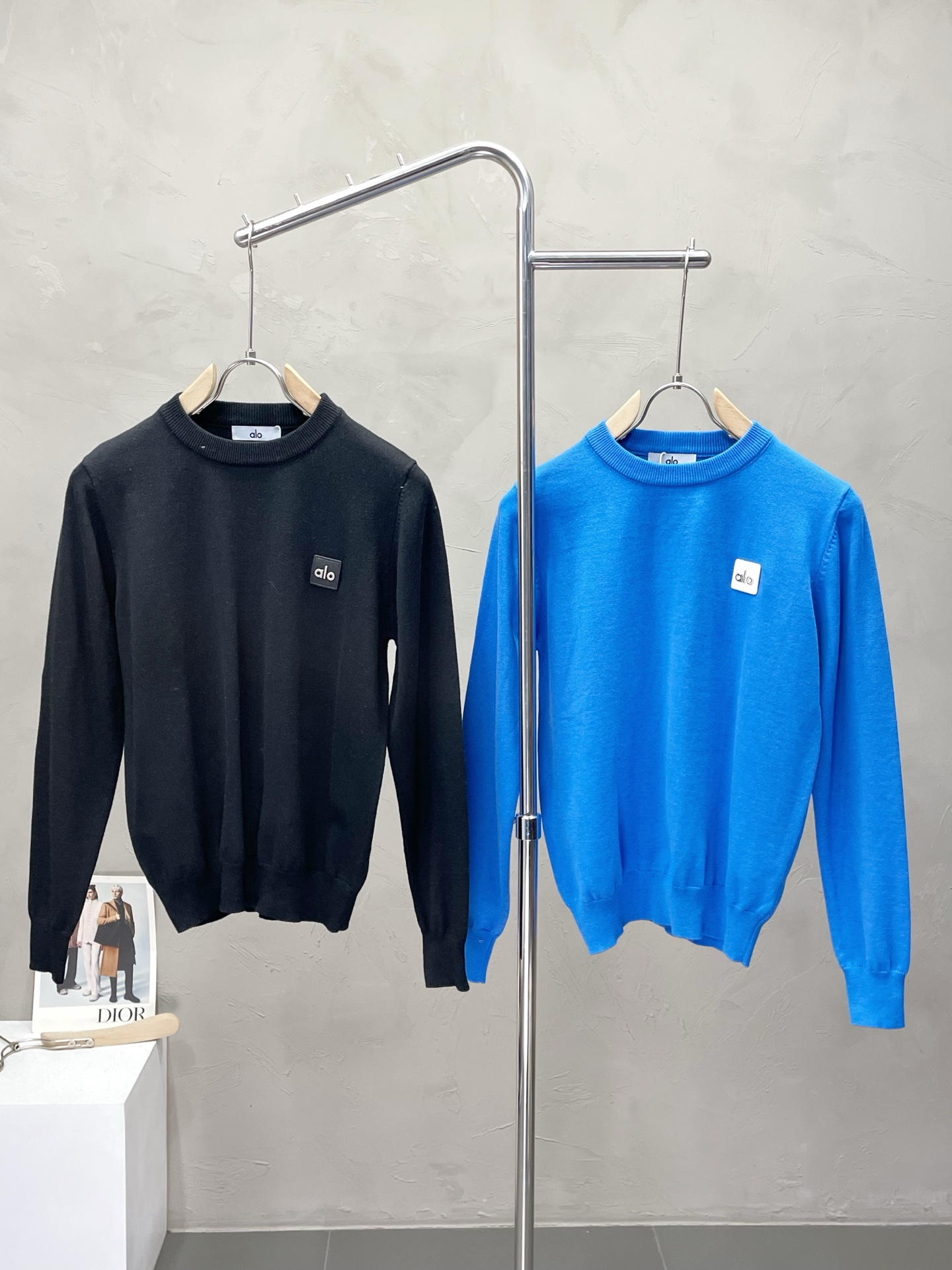 NO:529463,.ALO YOGA exclusively offers new original single men's casual sweater, high-end customization, high-end version, fashionable and versatile imported fabric, super soft and delicate, skin-friendly and comfortable to wear, warm and comfortable, high-end boutique, OEM, fine-made top body, very good, men's essential items, three standards, code M-3XL,, sweaters, alexander wang19860909.ALO YOGA独家专供新款原单男士休闲毛衣 高端定制 高端版本 时尚百搭爆款进口面料 手感超柔软细腻 穿着亲肤舒适 保暖舒适 高端精品 代工厂精细做上身非常赞 男士必备单品 三标齐全 码数M-3XL,,sweaters,alexander wang,Men's clothing