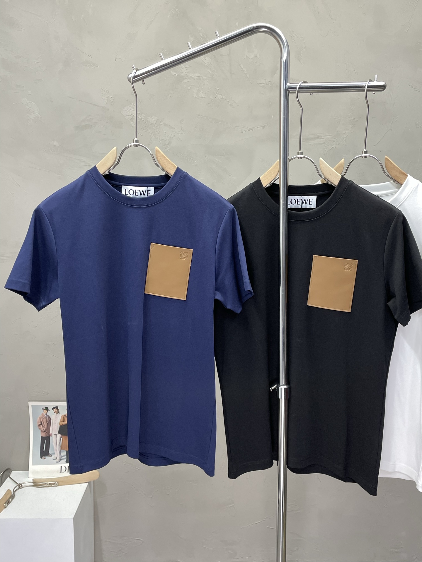 。LOEWE罗意威💥独家专供新款原单男士休闲短袖 高端定制 高端版本 时尚百搭爆款⚠️⚠️✨✨进口面料 