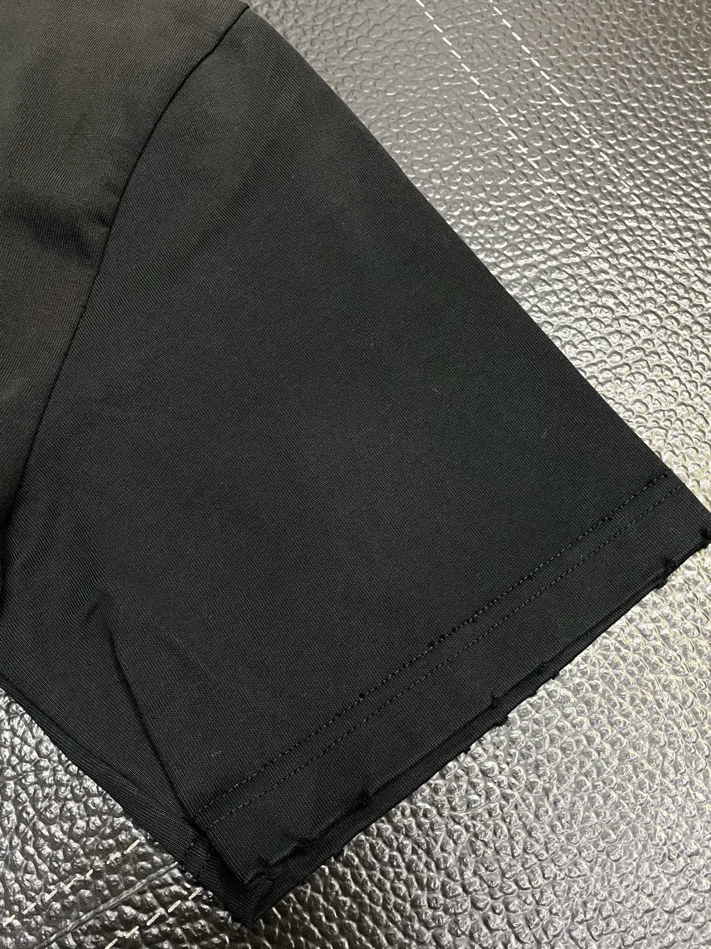 。Balenciaga巴黎世家💥独家专供新款原单男士休闲春夏短袖 高端定制 高端版本 时尚百搭爆款⚠️⚠