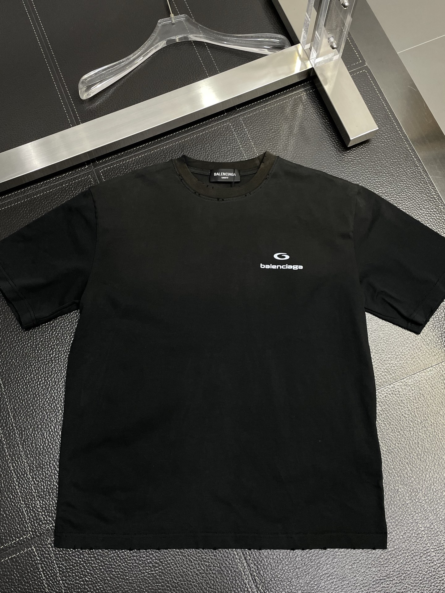 。Balenciaga巴黎世家💥独家专供新款原单男士休闲春夏短袖 高端定制 高端版本 时尚百搭爆款⚠️⚠